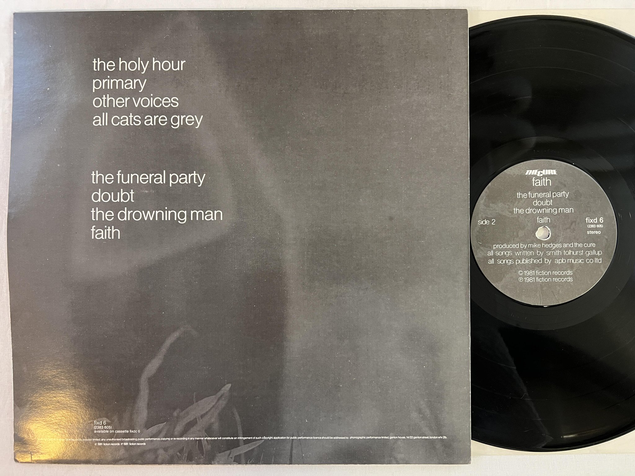 Omslagsbild för skivan THE CURE faith LP -81 UK FICTION fix 6