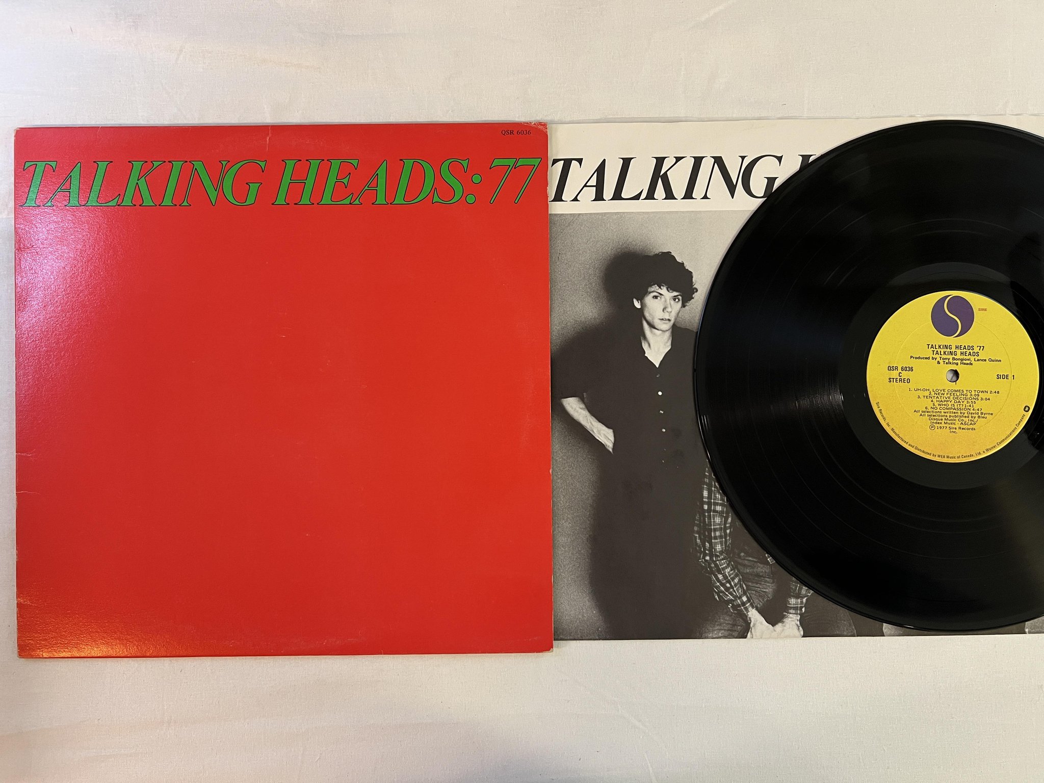 Omslagsbild för skivan TALKING HEADS '77 LP Can SIRE QSR 6036