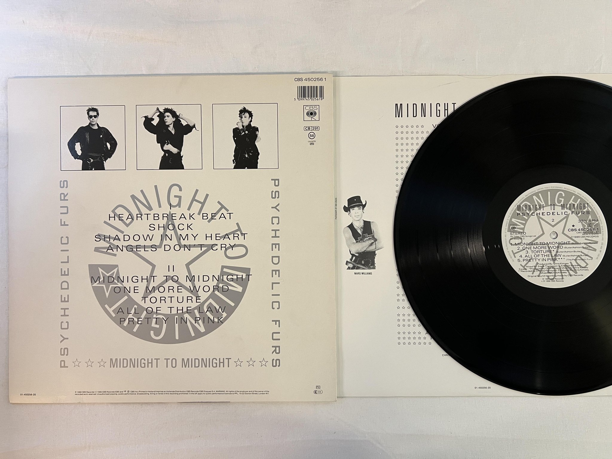 Omslagsbild för skivan PSYCHEDELIC FURS midnight to midnight LP -86 Hol CBS 4502561