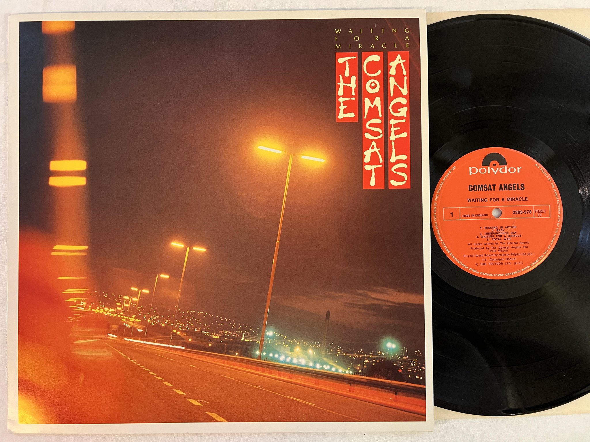 Omslagsbild för skivan THE COMSAT ANGELS Waiting For A Miracle LP -80 UK POLYDOR 2383 578