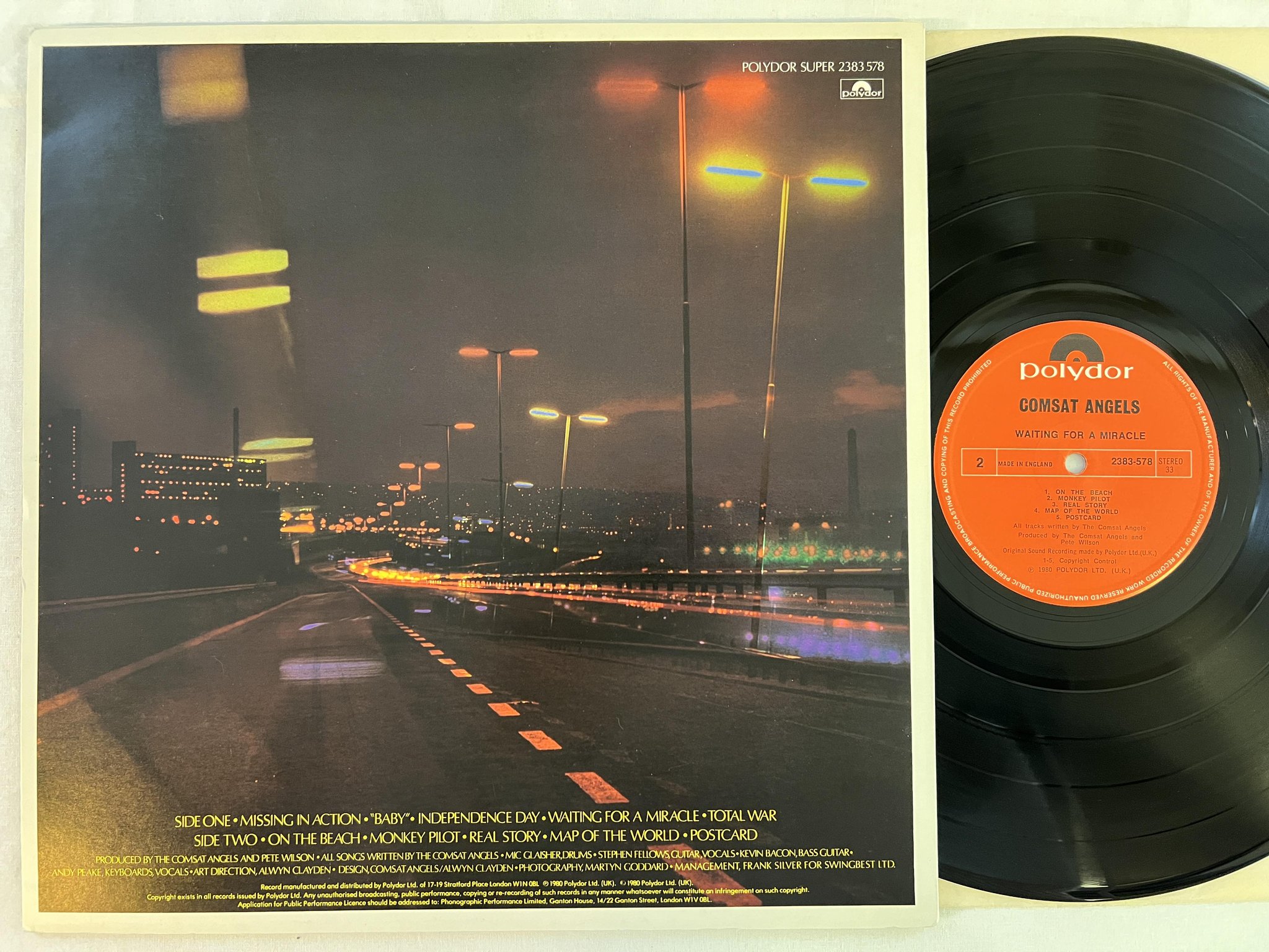 Omslagsbild för skivan THE COMSAT ANGELS Waiting For A Miracle LP -80 UK POLYDOR 2383 578