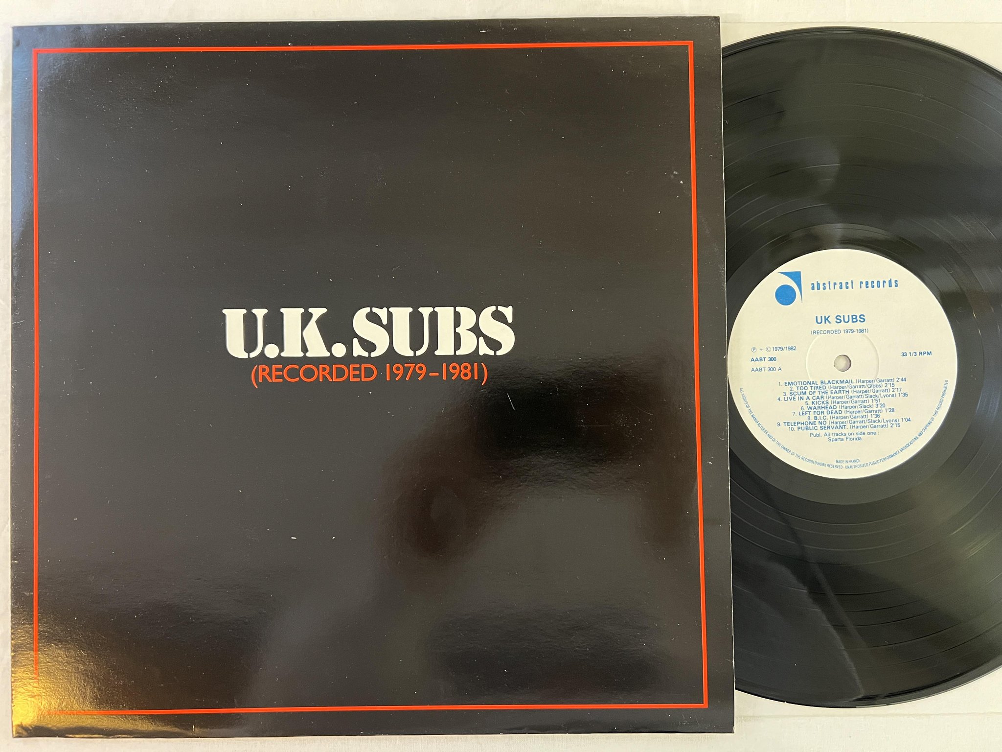 Omslagsbild för skivan UK SUBS Recorded 1979 - 1981 LP -82 UK ABSTRACT SOUNDS AABT 300