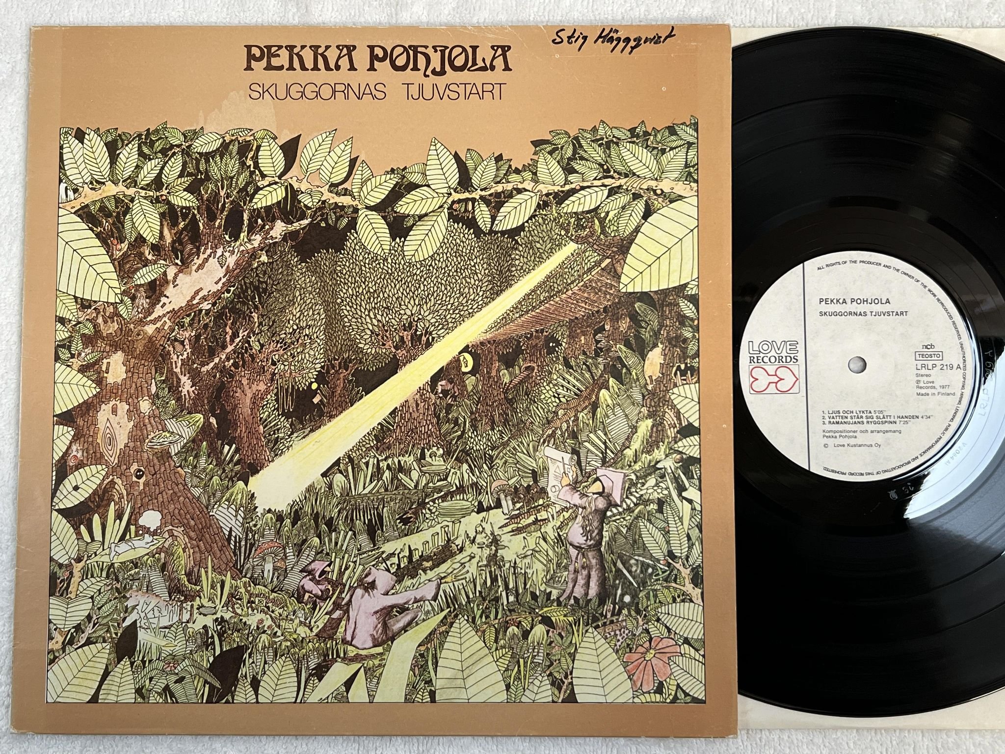 Omslagsbild för skivan PEKKA POHJOLA skuggornas tjuvstart LP -77 LOVE LRLP 219 *** SAMPLES ***