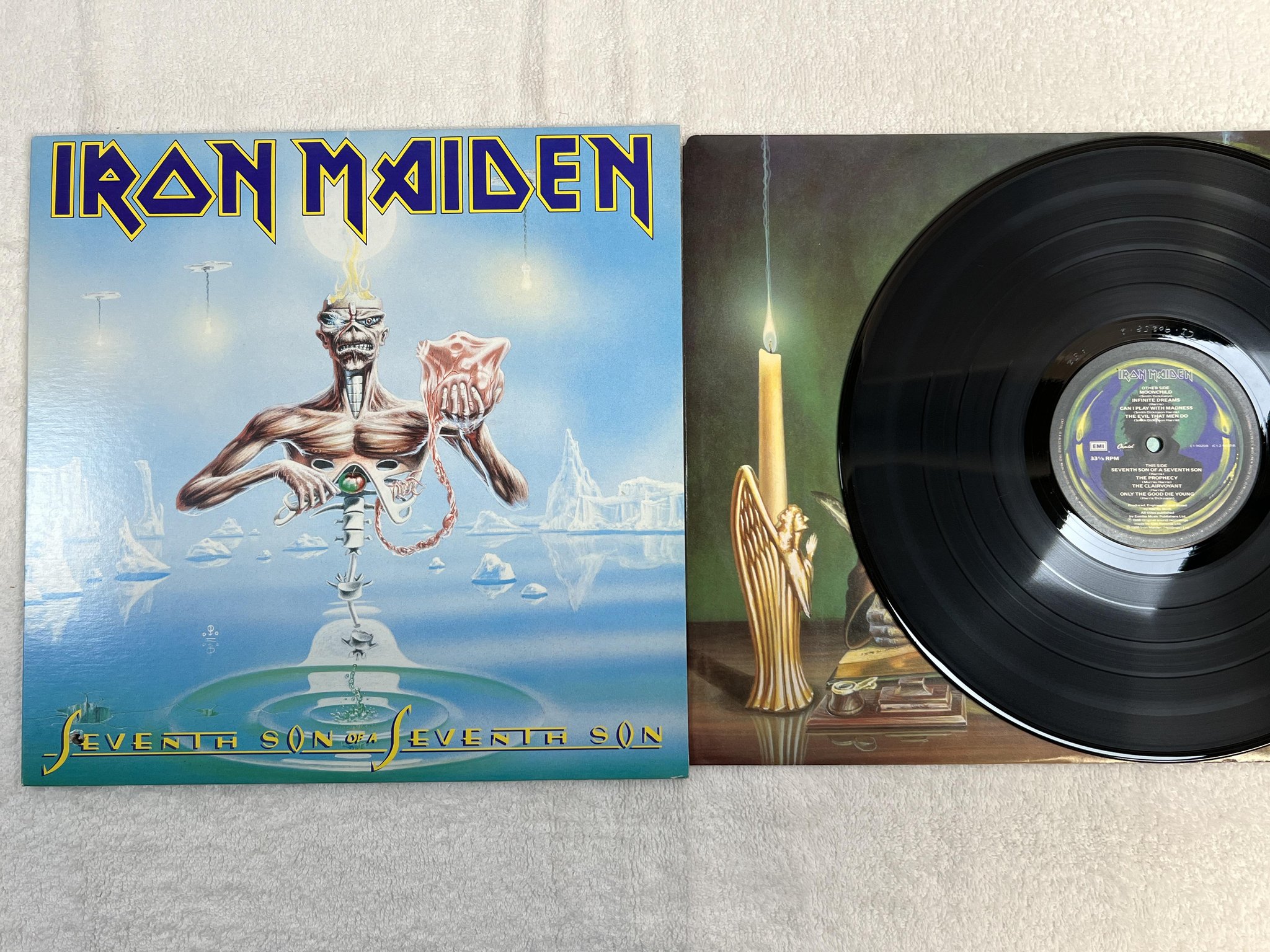 Omslagsbild för skivan IRON MAIDEN seventh son of a seventh son LP -88 Can CAPITOL C1-90258