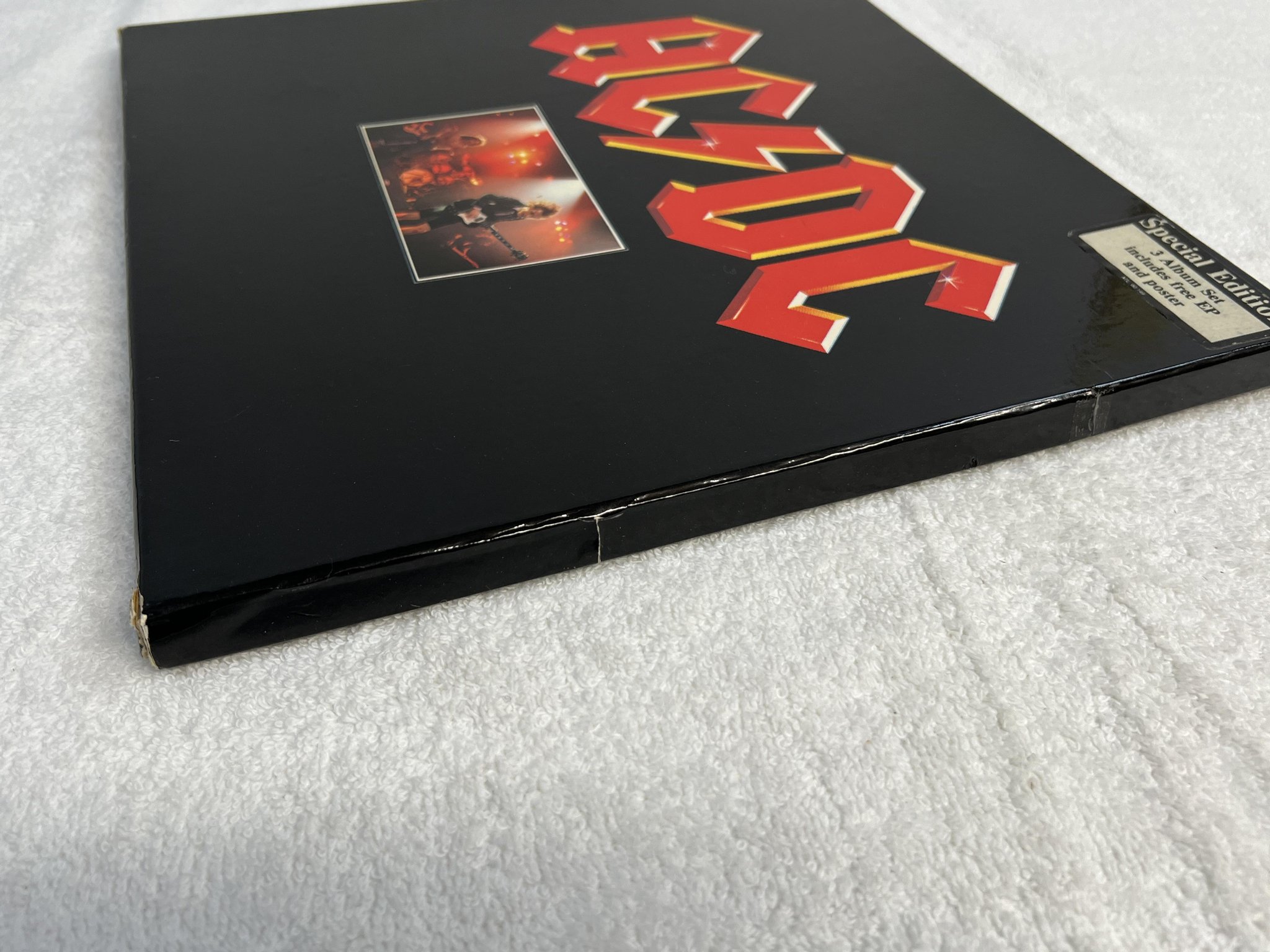 Omslagsbild för skivan AC/DC 3xLP BOX Ger ATLANTIC 60149