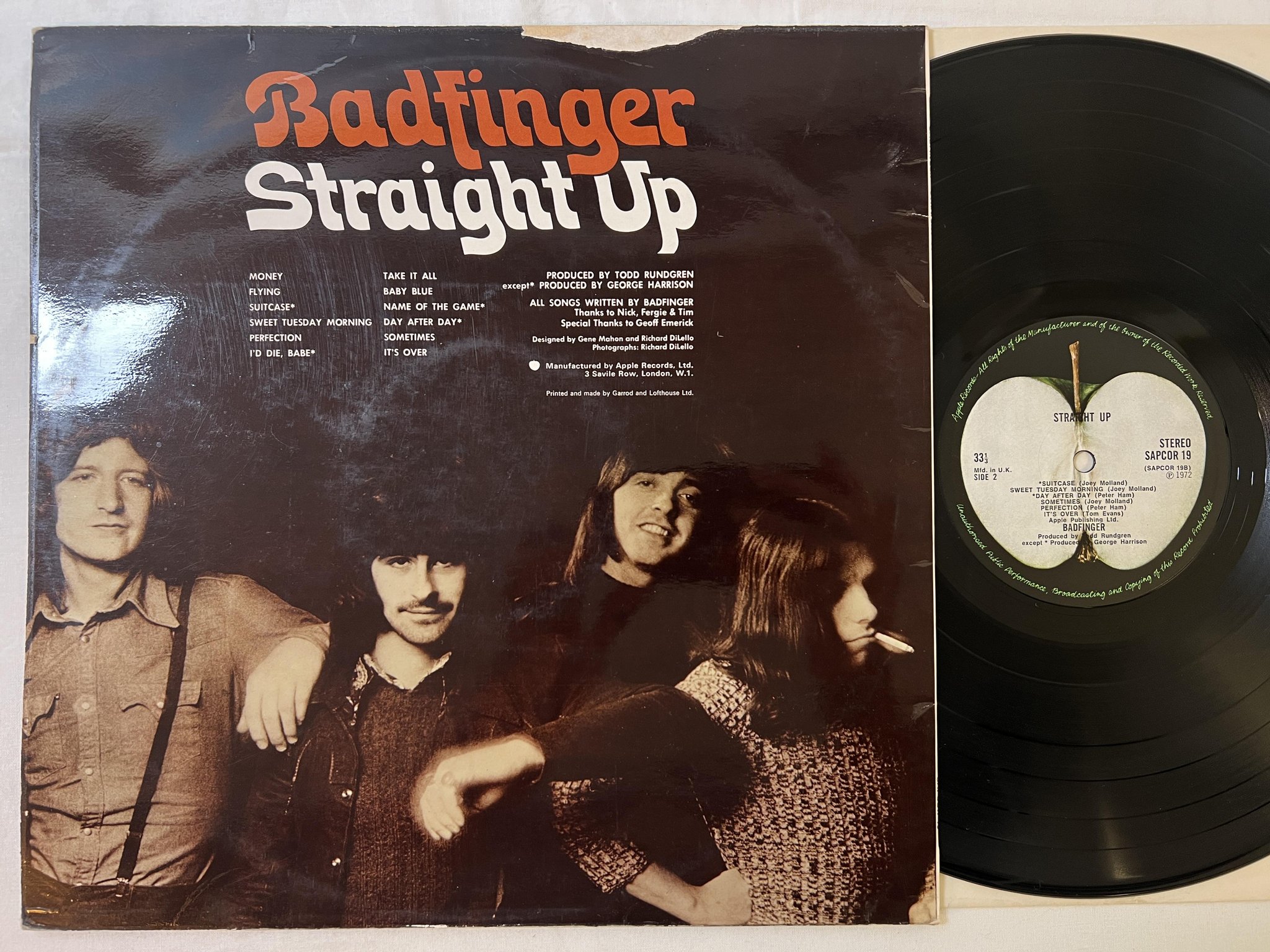 Omslagsbild för skivan BADFINGER straight up LP -72 UK APPLE SAPCOR 19