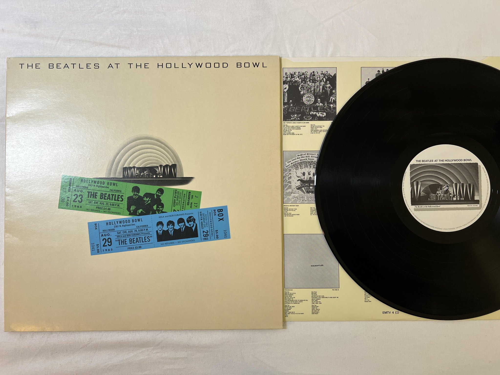 Omslagsbild för skivan THE BEATLES at the Hollywood bowl LP UK PARLOPHONE EMTV 4