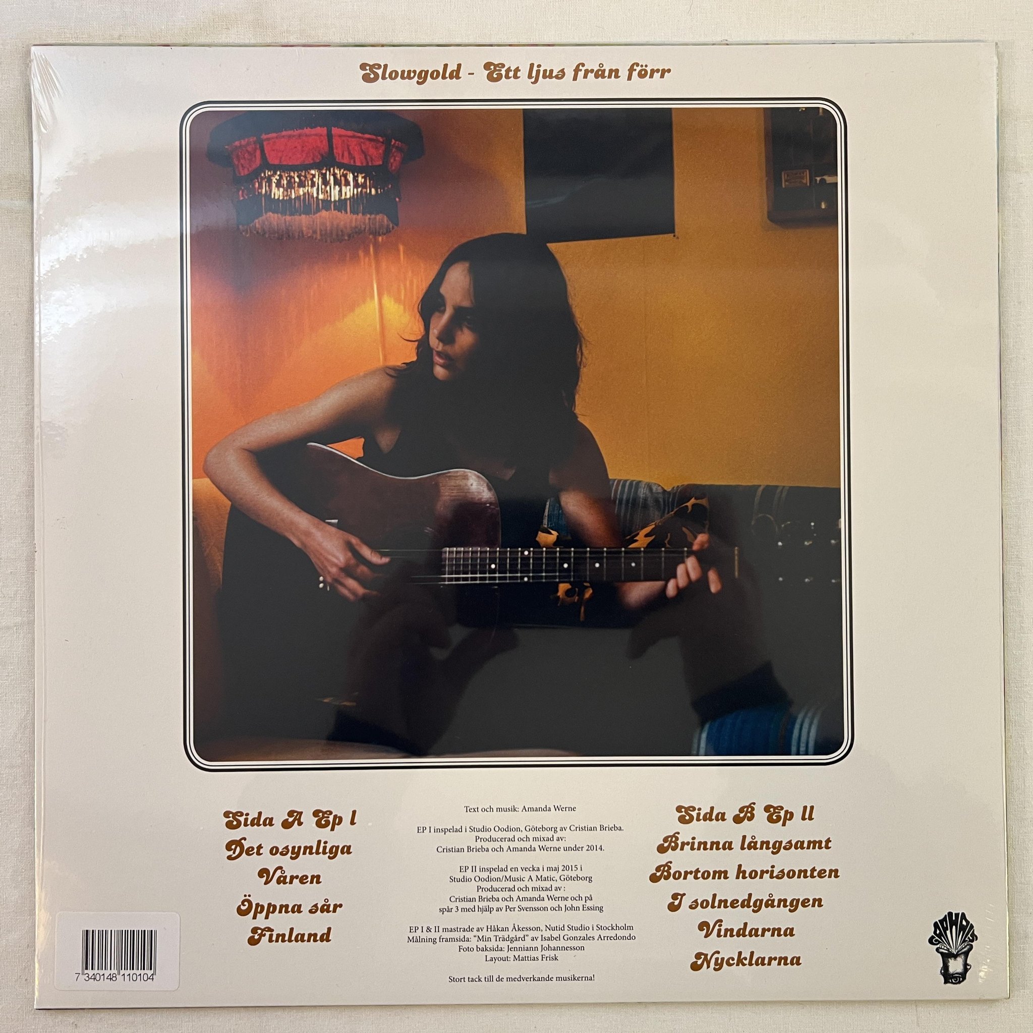 Omslagsbild för skivan SLOWGOLD Ett Ljus Från Förr LP 2015 GAPHALS GAP 073 *** still sealed ***