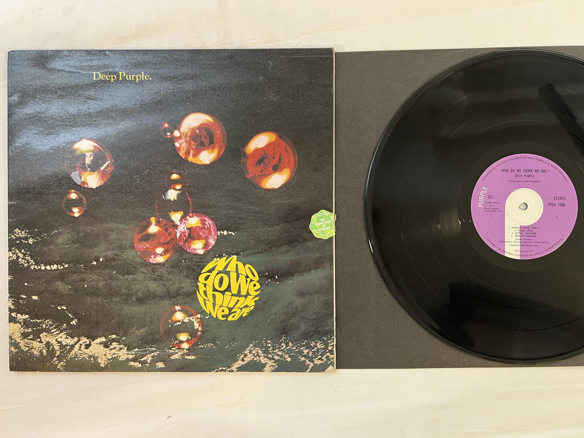 Omslagsbild för skivan DEEP PURPLE who do we think we are! LP -73 UK PURPLE TPSA 7508