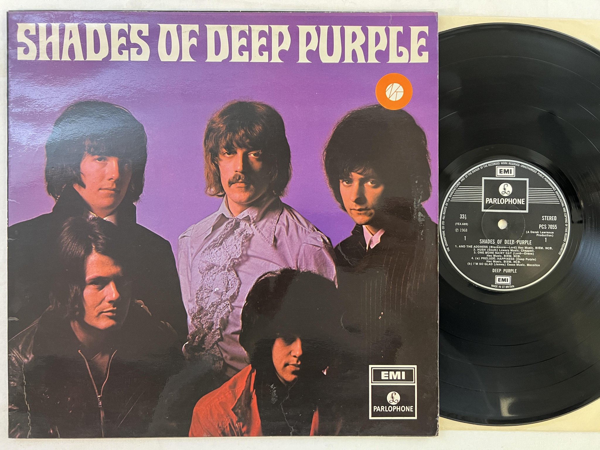 Omslagsbild för skivan DEEP PURPLE shades of ... LP UK EMI / PARLOPHONE PCS 7055