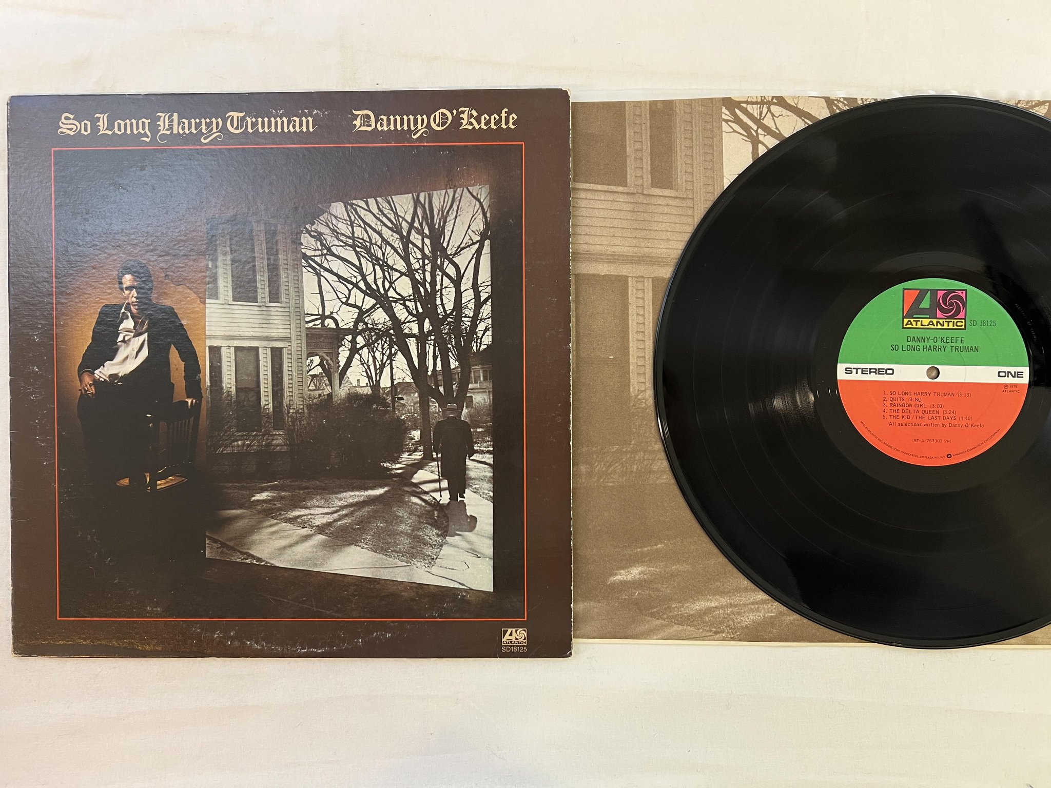 Omslagsbild för skivan DANNY O'KEEFE so long Harry Truman LP -75 ATLANTIC SD 18125