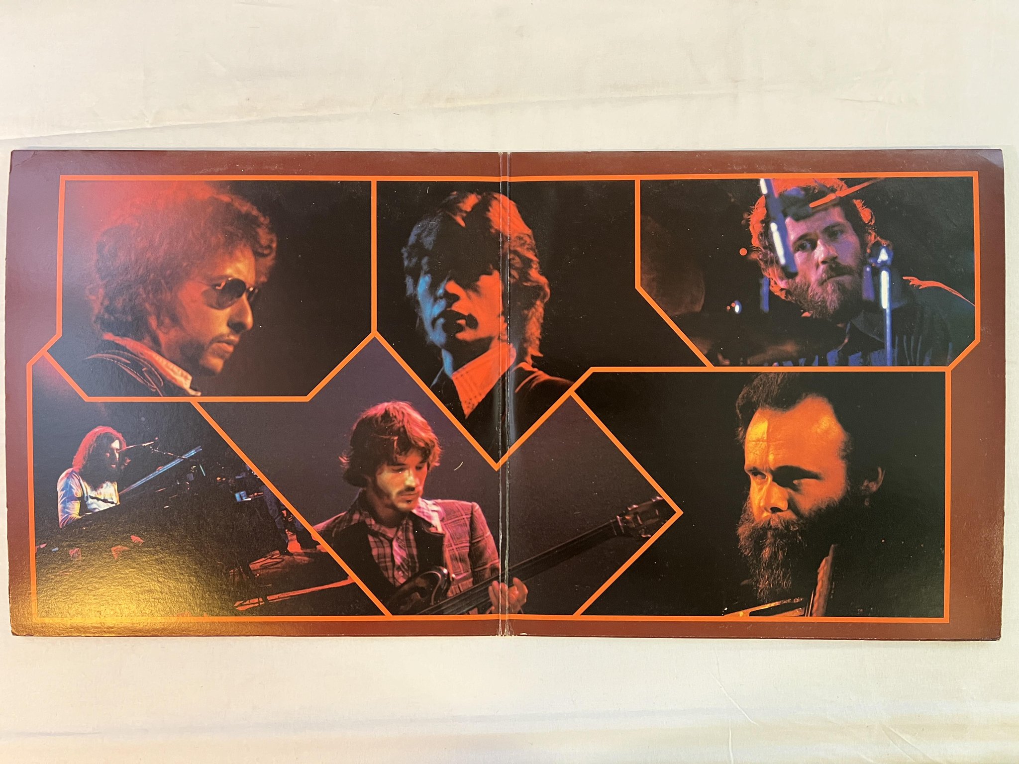 Omslagsbild för skivan BOB DYLAN / THE BAND before the flood LP -74 ISLAND IDBD 1