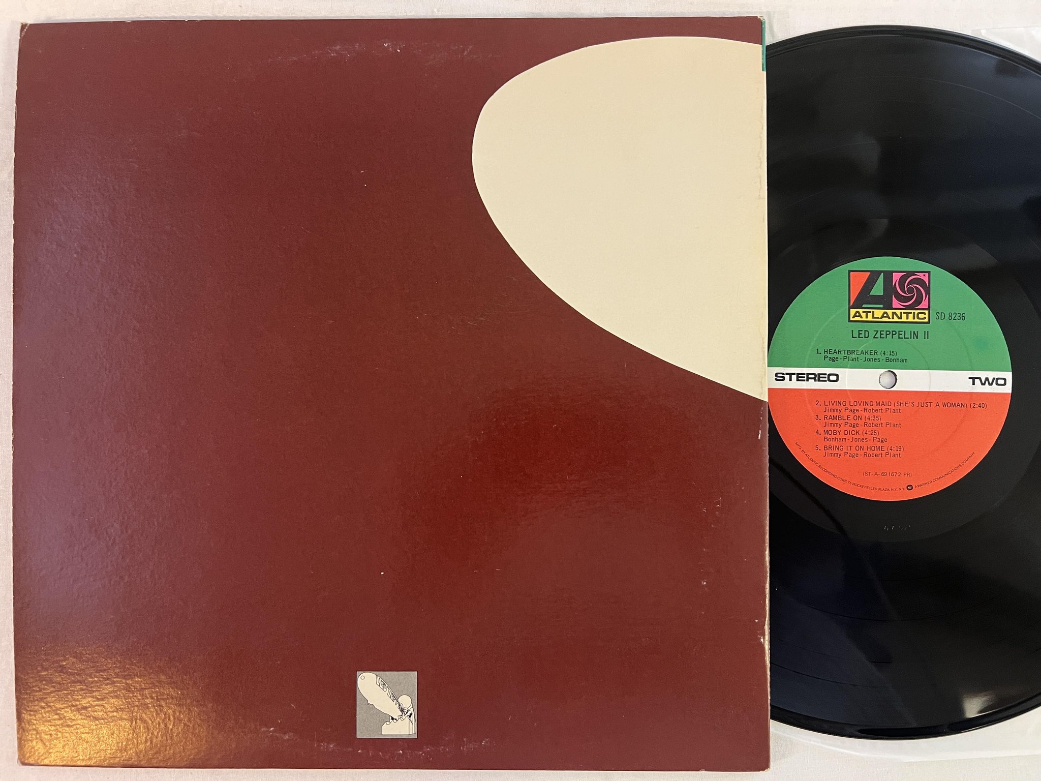 Omslagsbild för skivan LED ZEPPELIN II LP re US ATLANTIC SD 8236