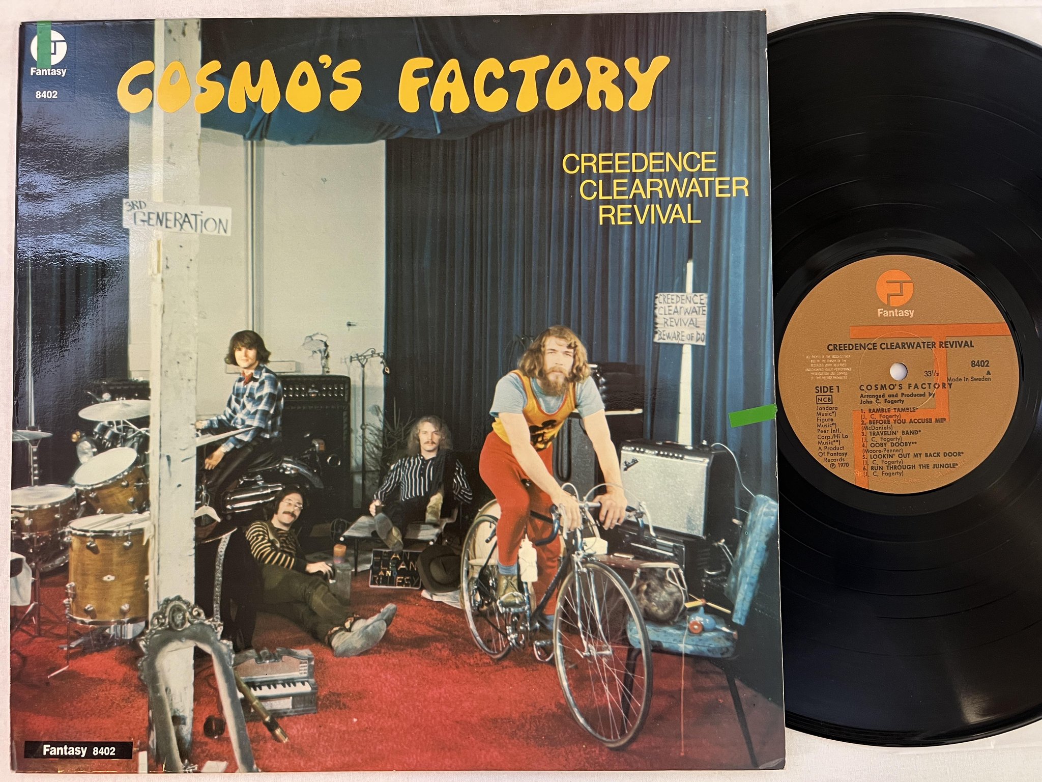 Omslagsbild för skivan CREEDENCE CLEARWATER REVIVAL cosmos factory LP ncb FANTASY 8402