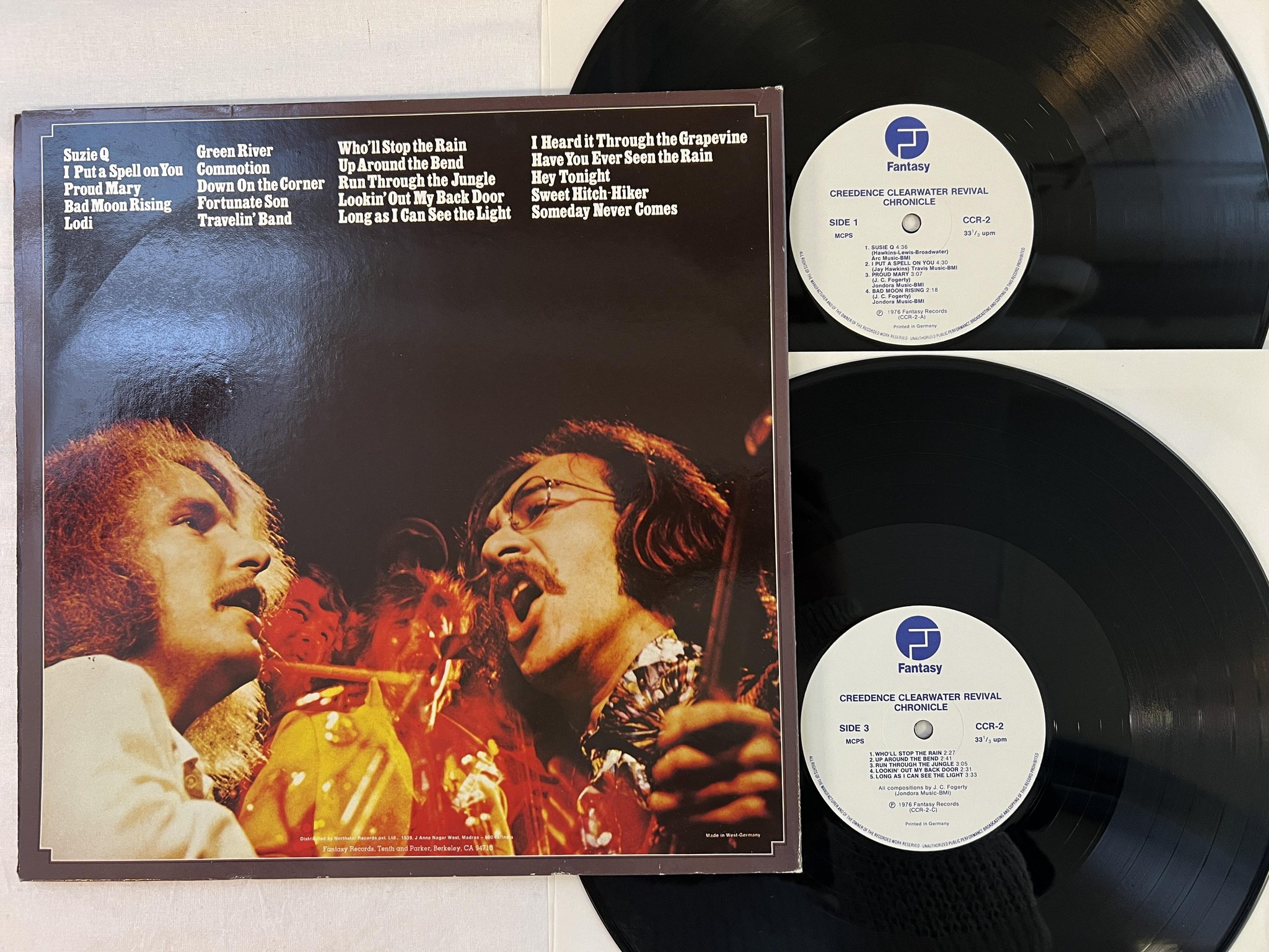 Omslagsbild för skivan CREEDENCE CLEARWATER REVIVAL chronicle 2xLP -76 Ger FANTASY CCR-2