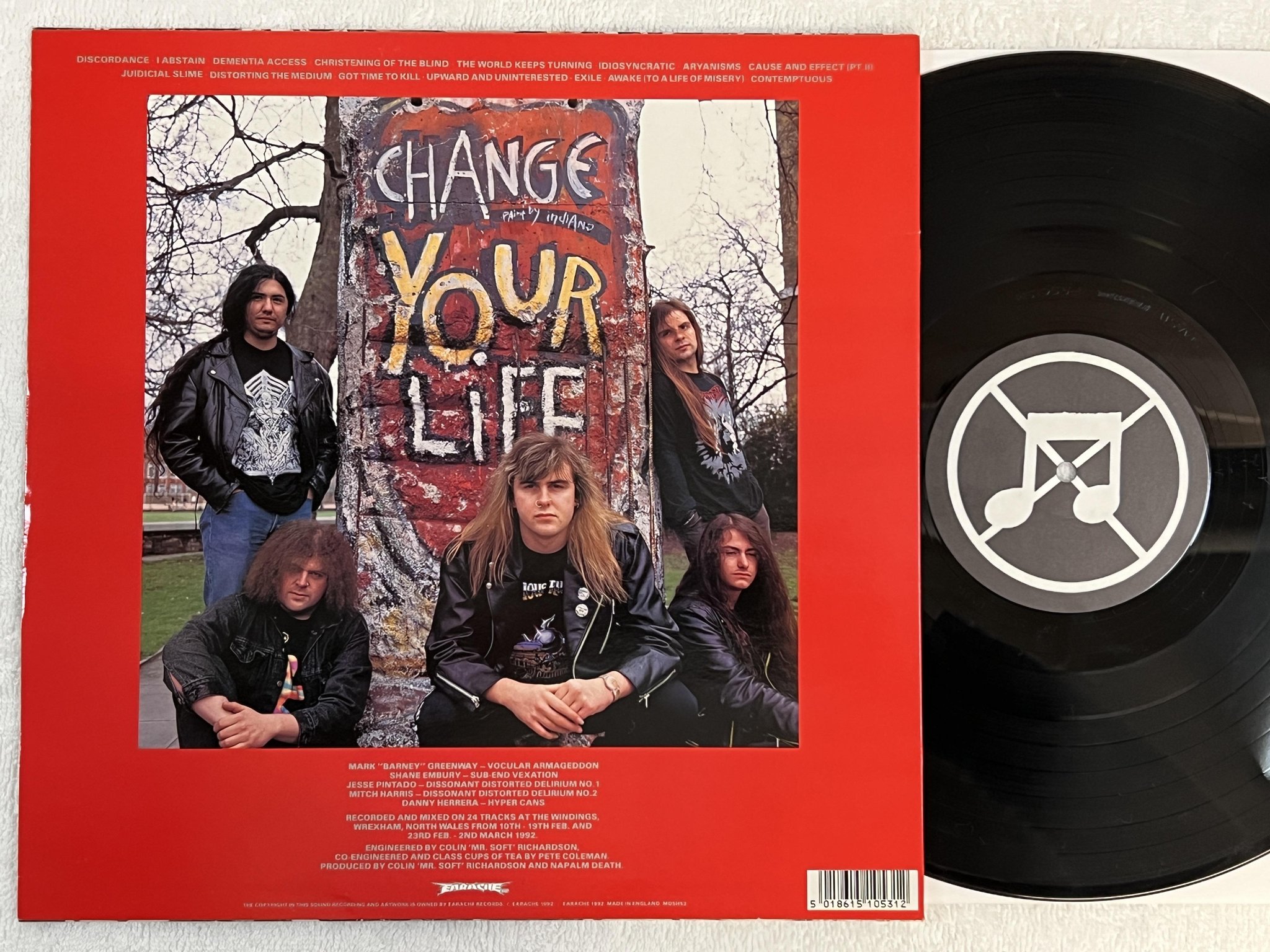 Omslagsbild för skivan NAPALM DEATH utopia banished LP -92 EARACHE MOSH53 ** Death Metal **