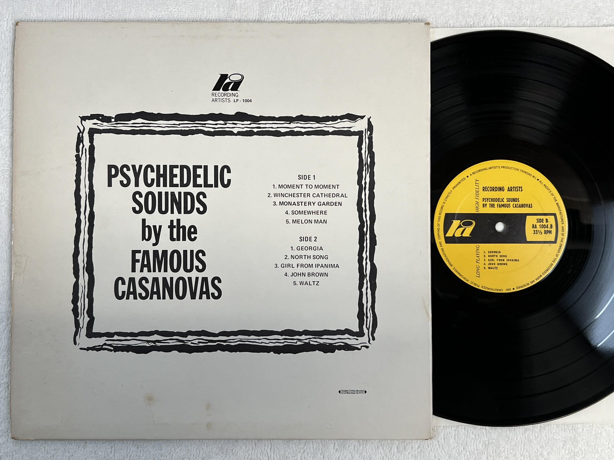 Omslagsbild för skivan THE FAMOUS CASANOVAS Psychedelic Sounds LP -76 TRINADAD RA 1004 ** R A R E **