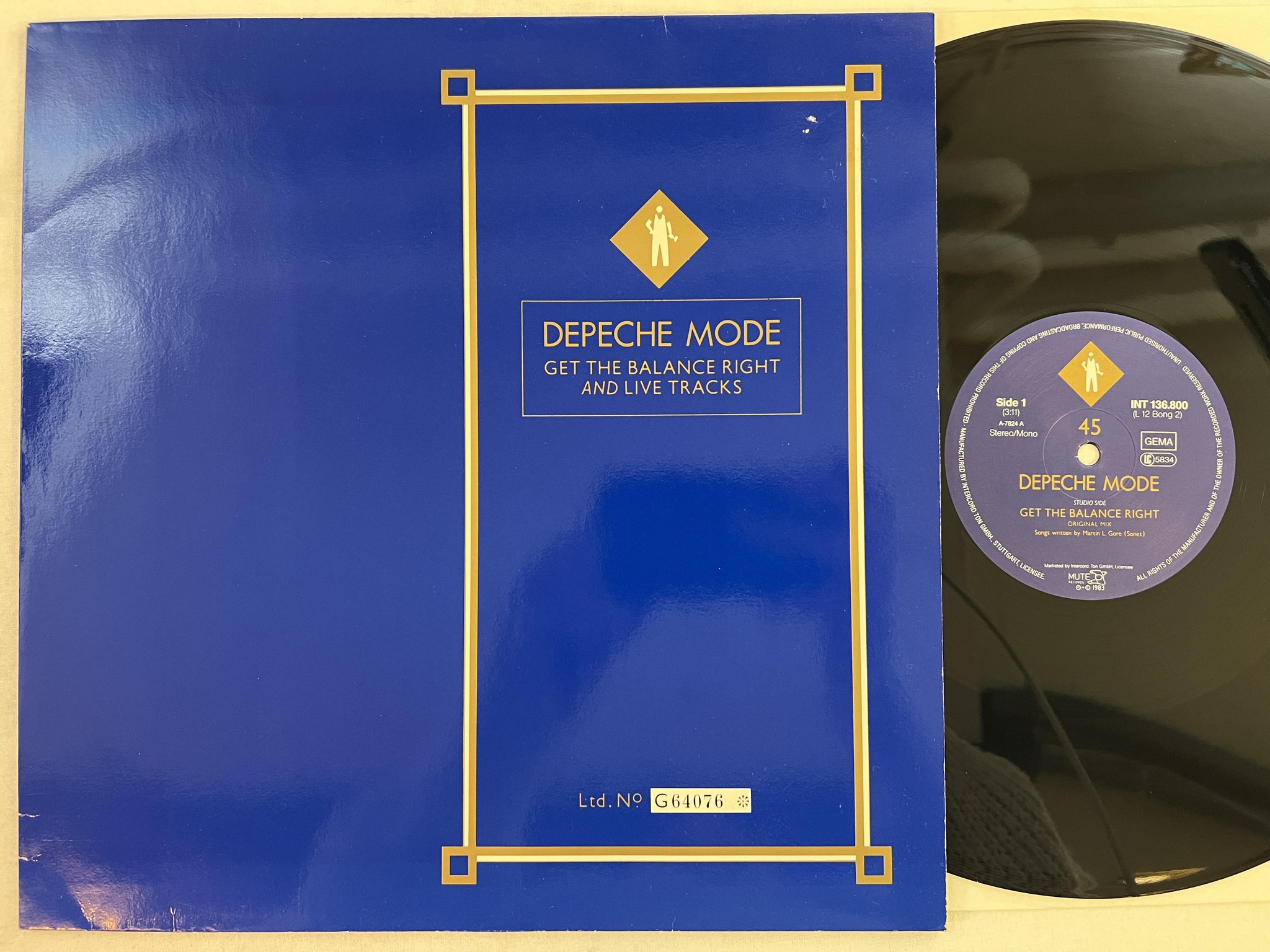 Omslagsbild för skivan DEPECHE MODE get the balance right 12" -83 MUTE INT 136800