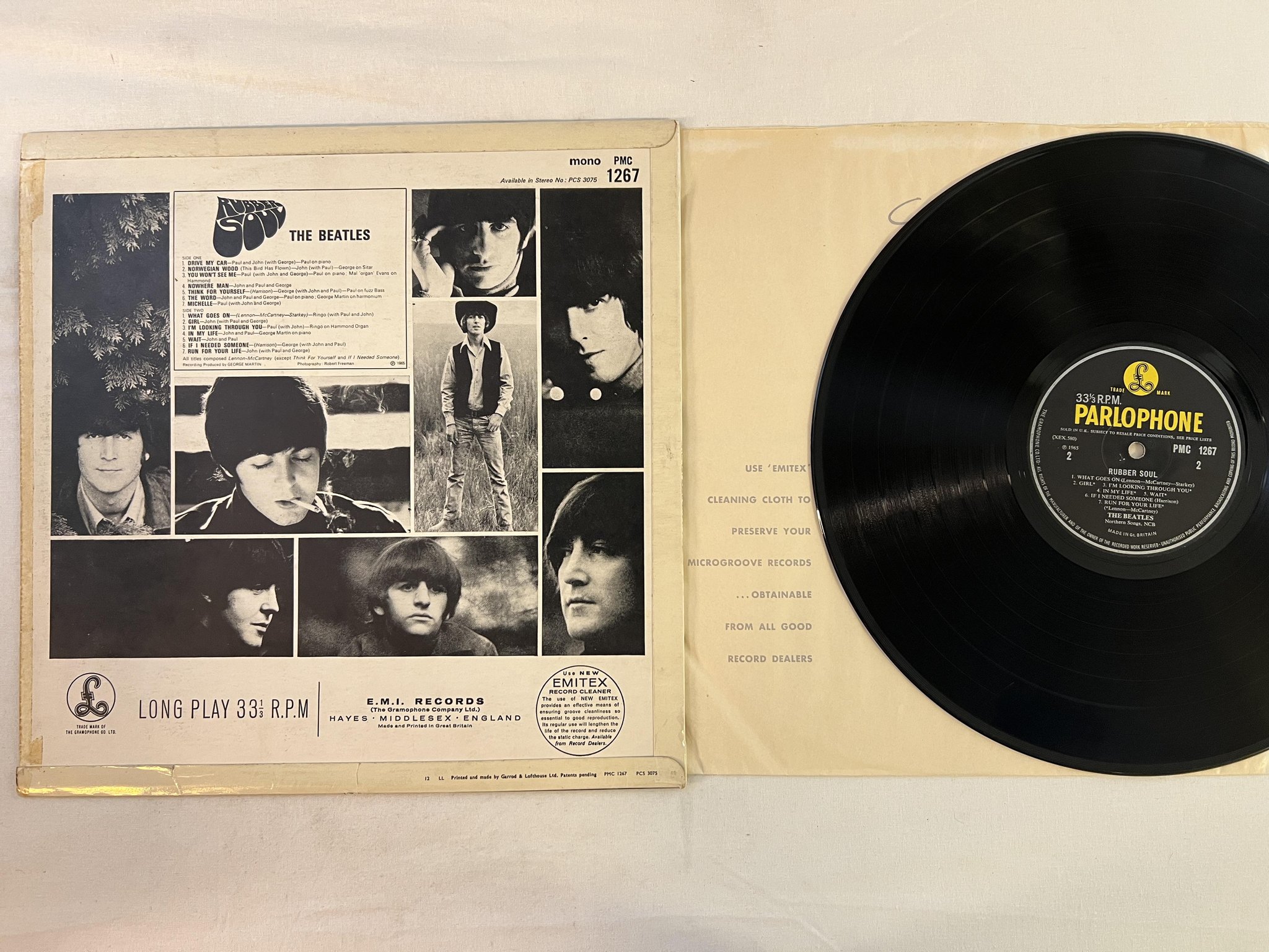 Omslagsbild för skivan THE BEATLES rubber soul LP -65 UK PARLOPHONE PMC 1267