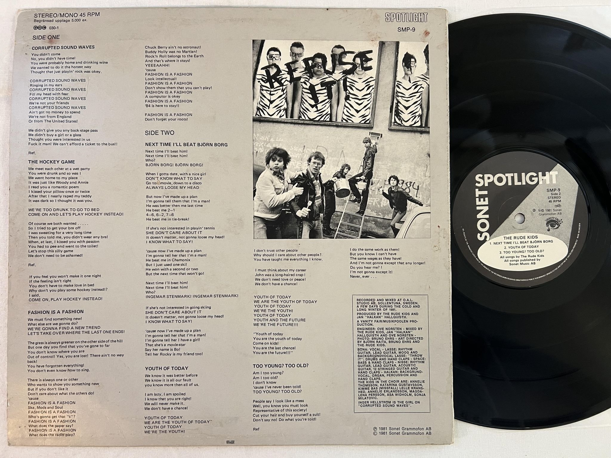 Omslagsbild för skivan THE RUDE KIDS 1984 Is Here To Stay.... 12"ep -81 SONET SMP-9 *** punk rock ***