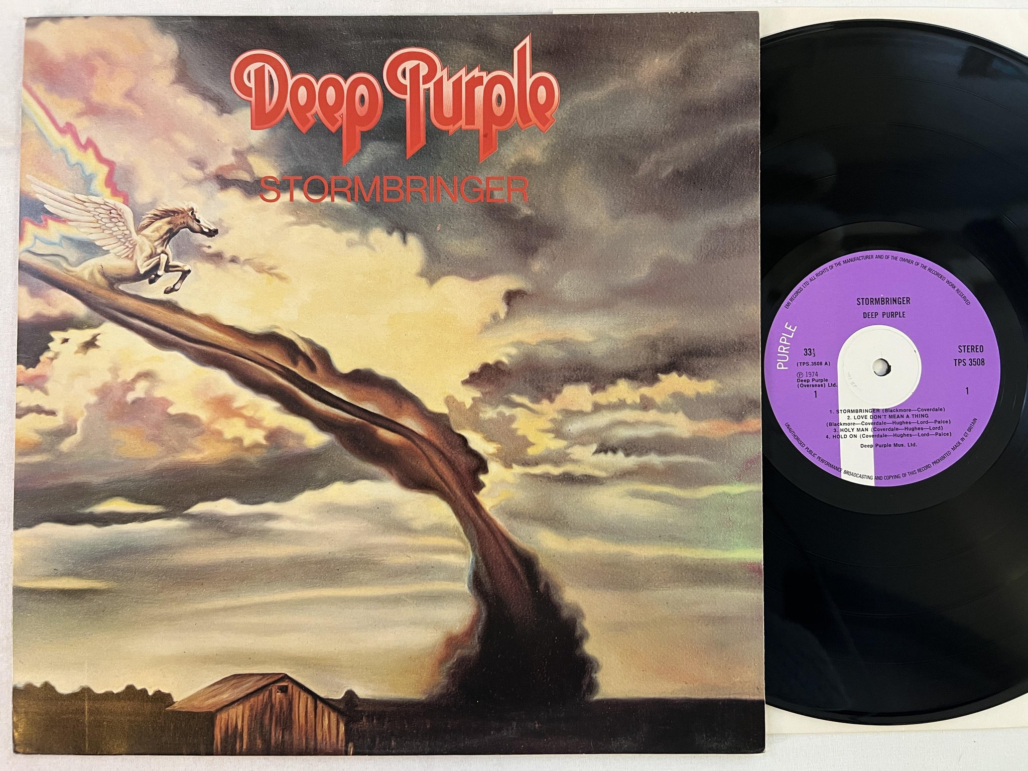 Omslagsbild för skivan DEEP PURPLE stormbringer LP -74 UK PURPLE TPS 3508