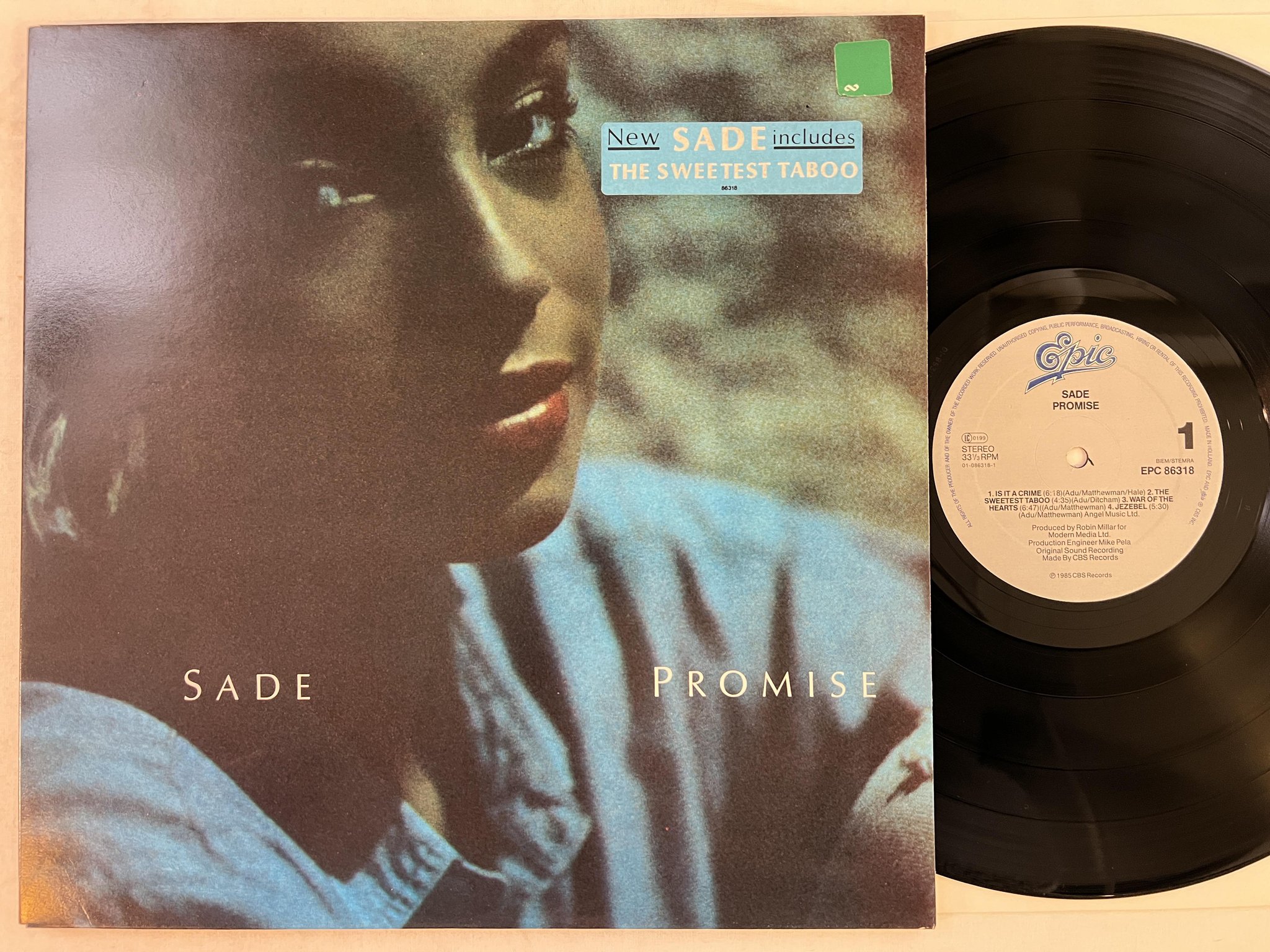 Omslagsbild för skivan SADE promise LP -85 Hol EPIC EPC 86318