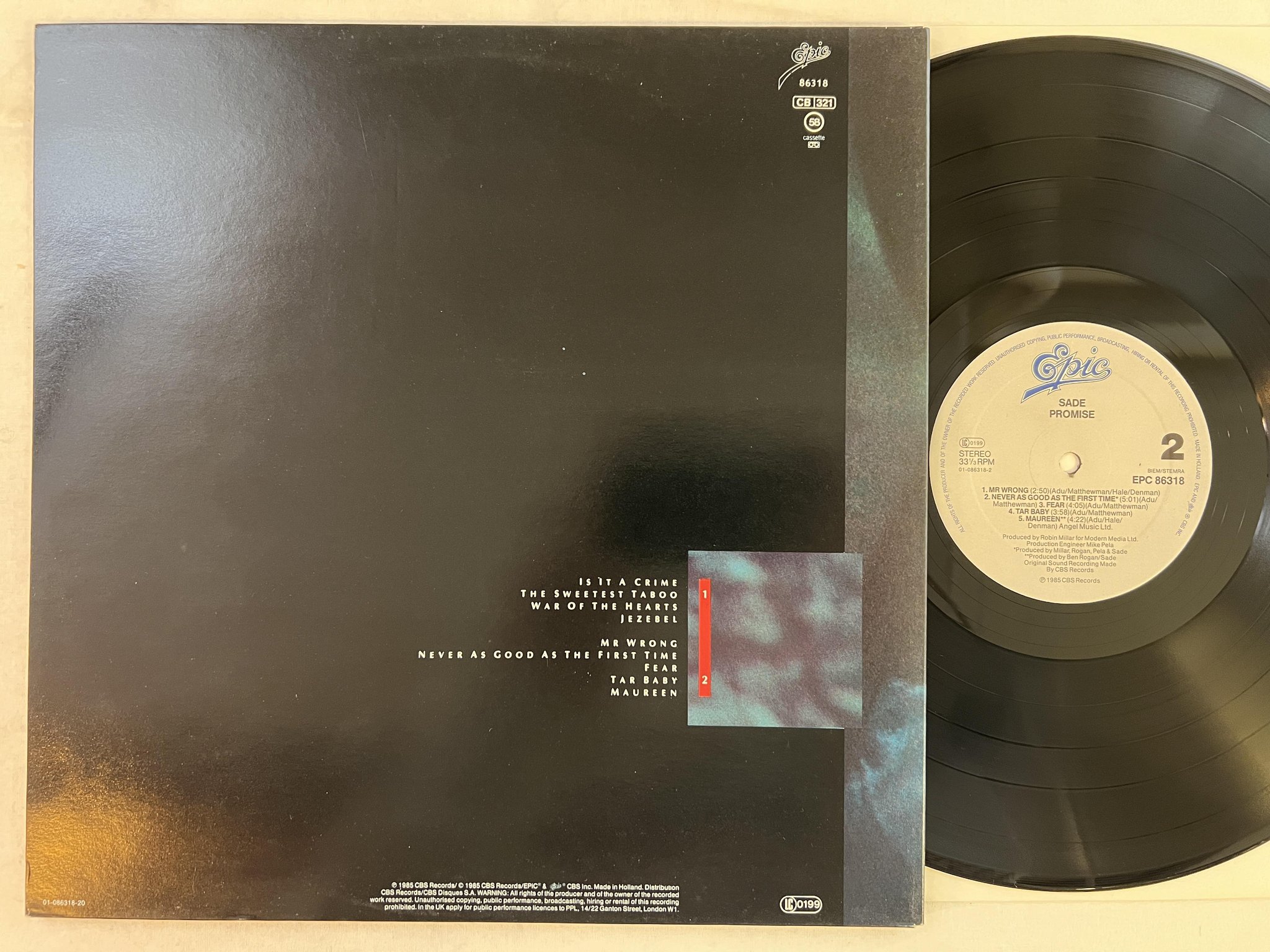 Omslagsbild för skivan SADE promise LP -85 Hol EPIC EPC 86318