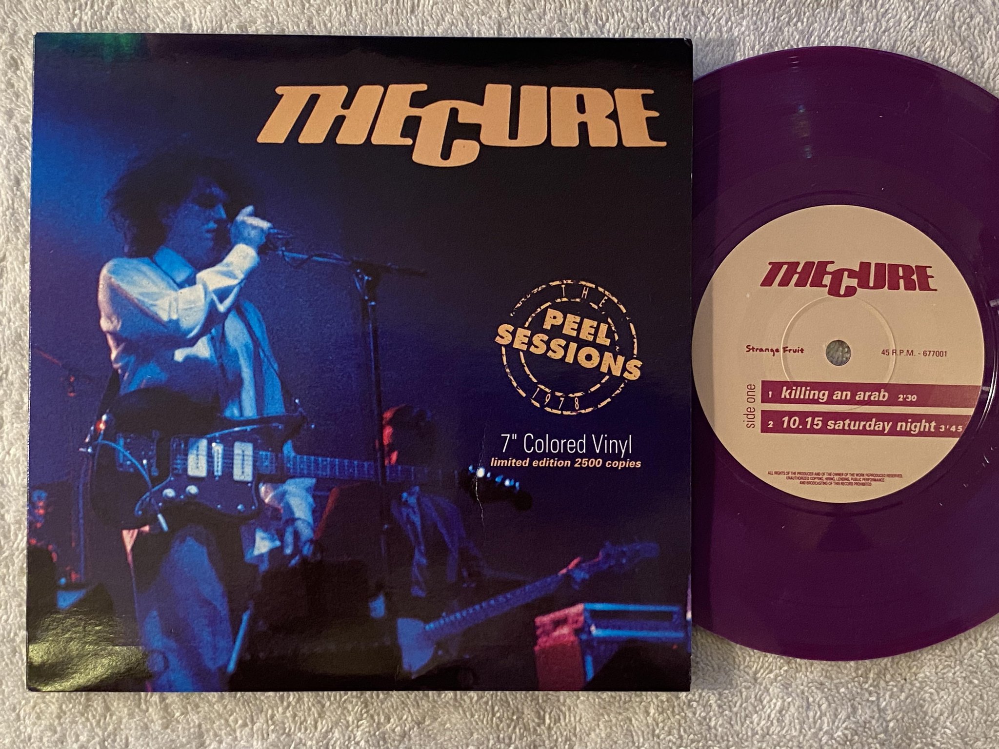Omslagsbild för skivan CURE The Peel Sessions 1978 7" -91 fra STRANGE FRUIT 677001 ** PURPLE VINYL **