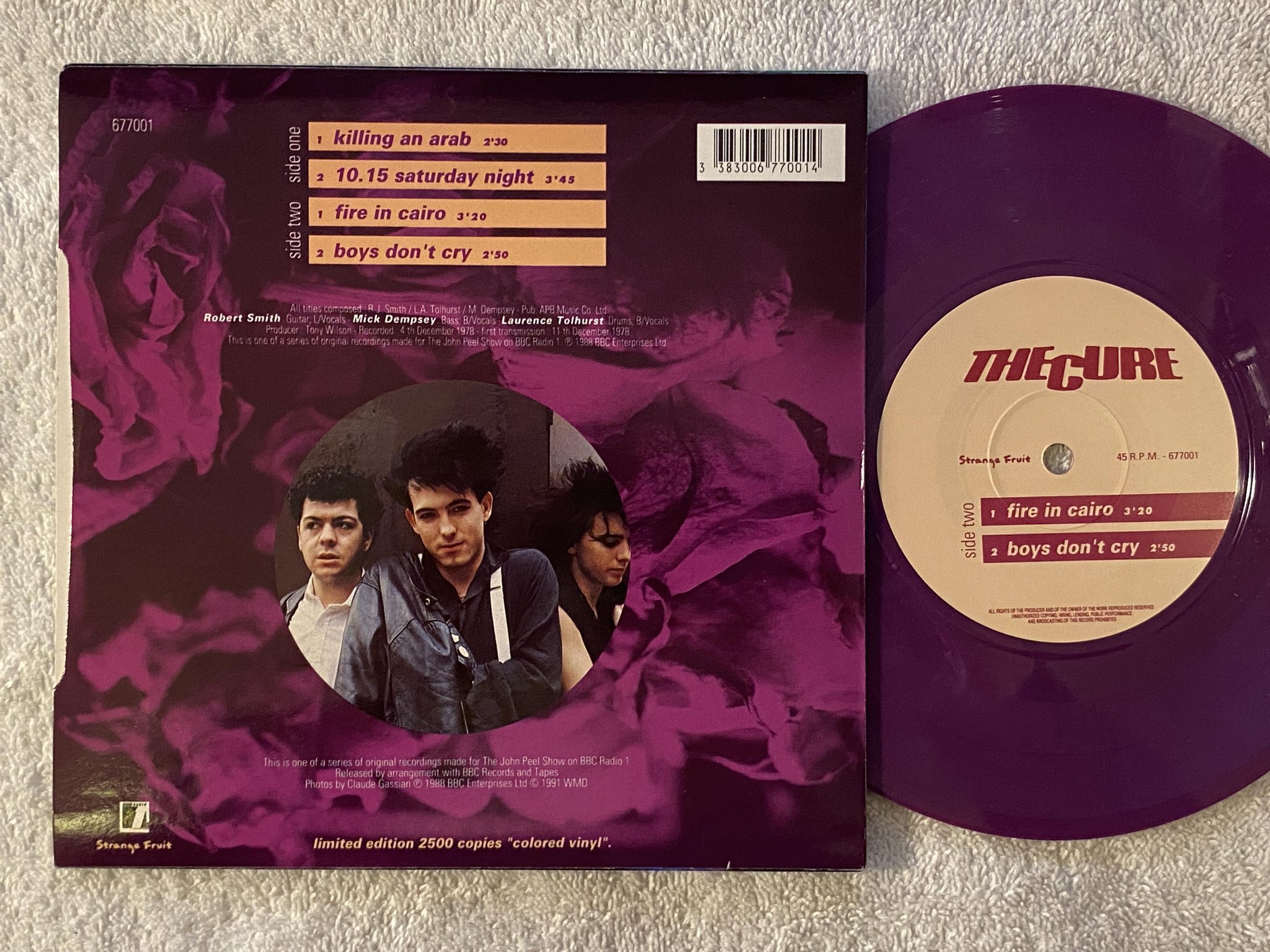 Omslagsbild för skivan CURE The Peel Sessions 1978 7" -91 fra STRANGE FRUIT 677001 ** PURPLE VINYL **