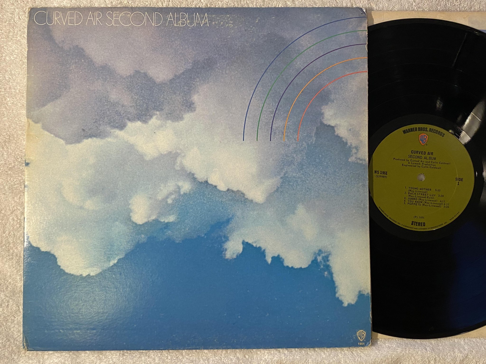 Omslagsbild för skivan CURVED AIR second album LP -71 US WARNER WS 1951