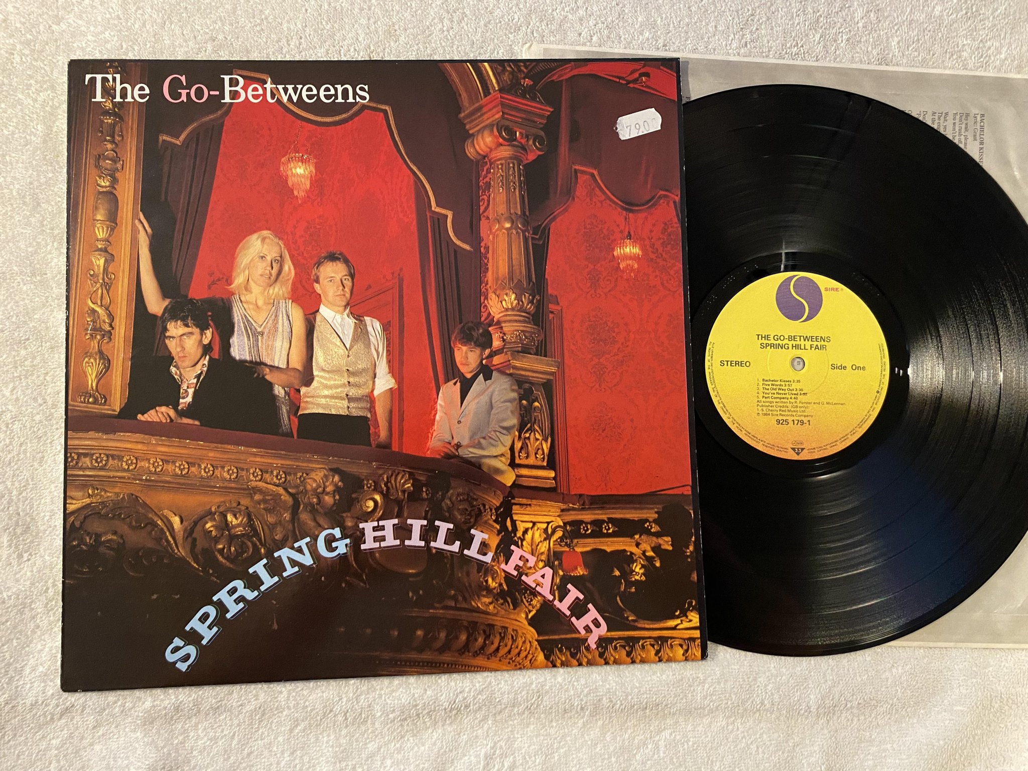 Omslagsbild för skivan THE GO-BETWEENS spring hill fair LP -84 Ger SIRE 925 179-1