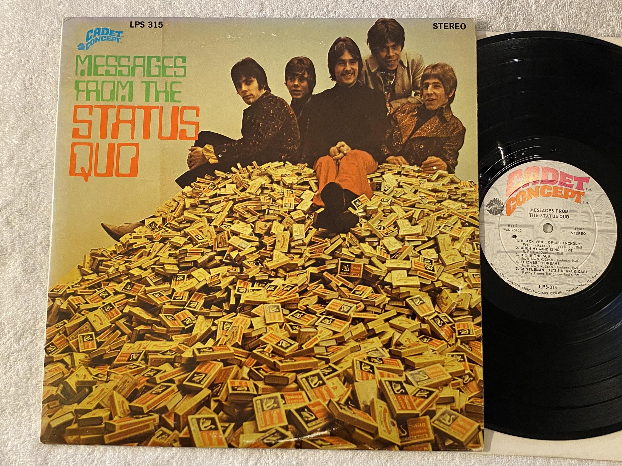 Omslagsbild för skivan STATUS QUO messages from the LP -68 US CADET CONCEPT LPS-315