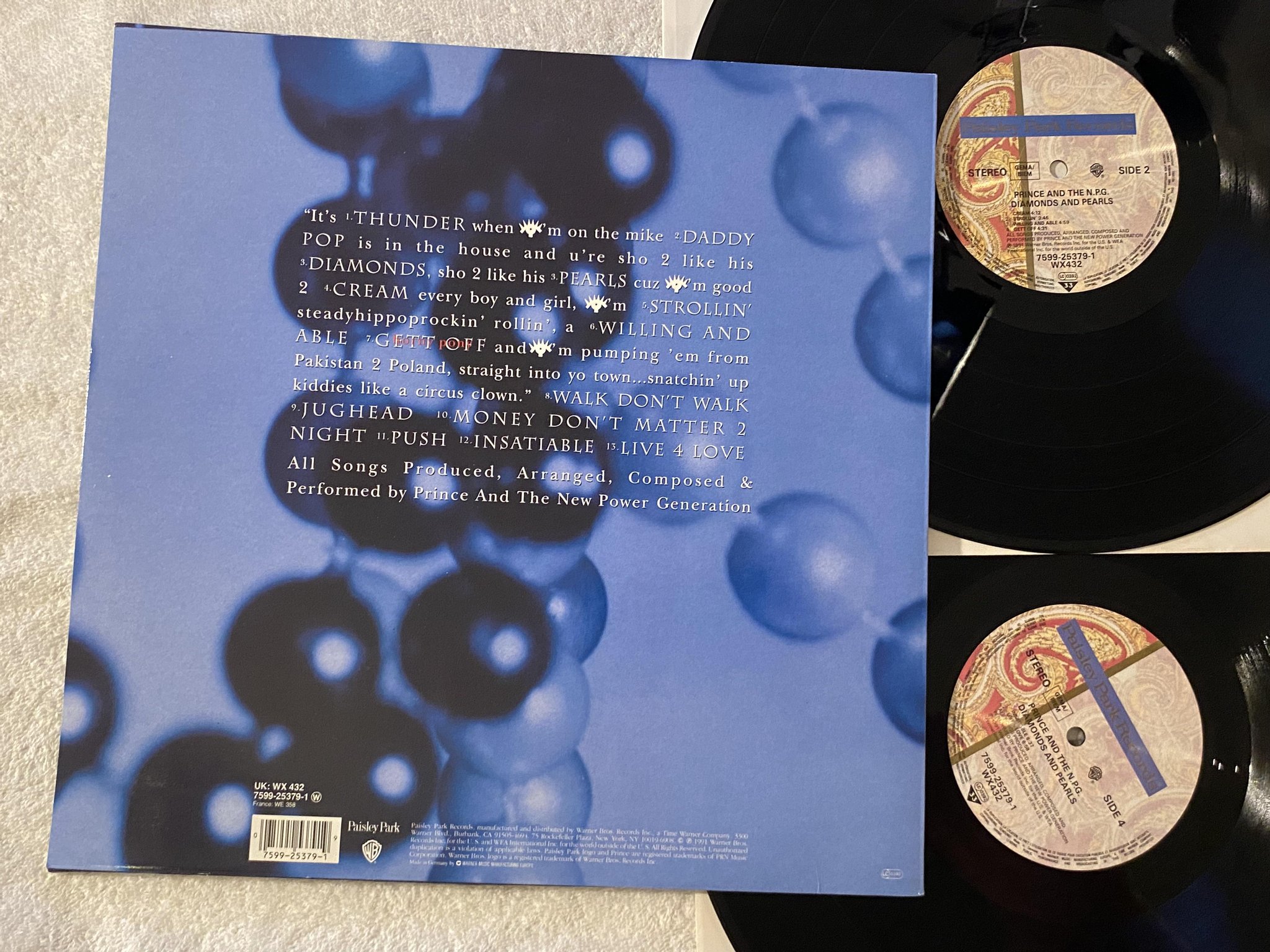 Omslagsbild för skivan PRINCE AND THE NEW POWER GENERATION diamonds and pearls 2xLP -91 Ger ** MAGIC **