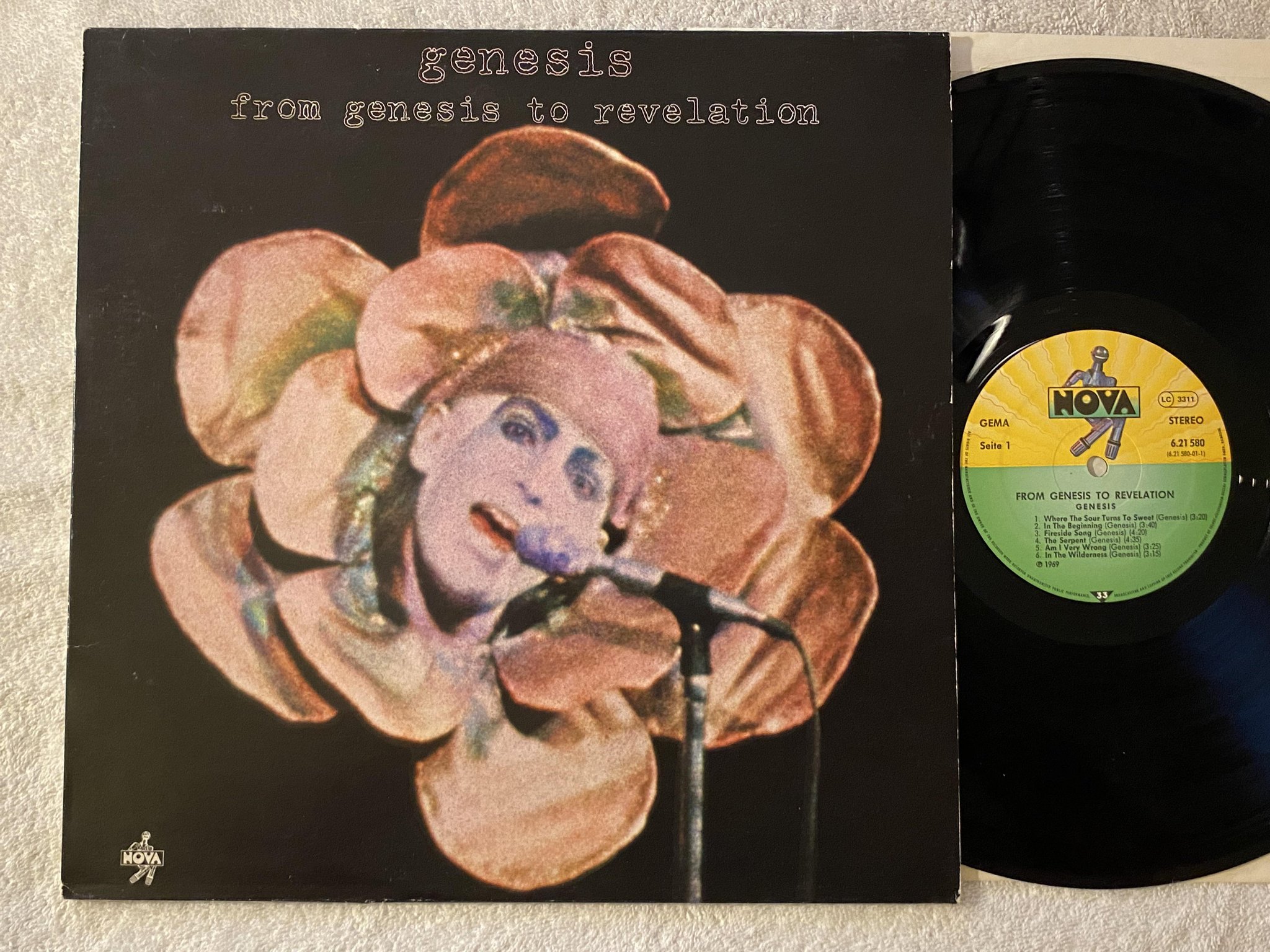 Omslagsbild för skivan GENESIS from genesis to revelation LP re Ger NOVA 621580