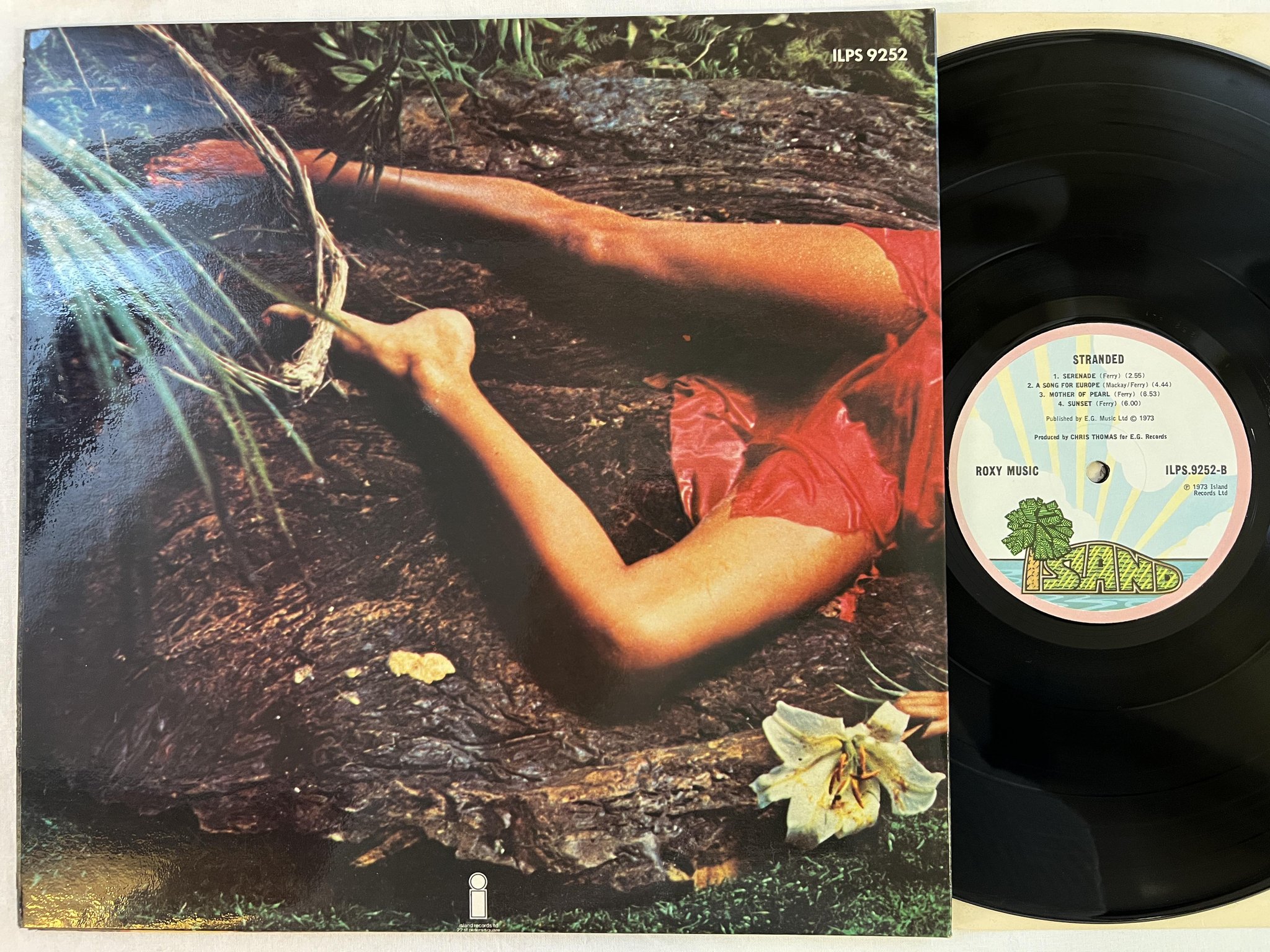 Omslagsbild för skivan ROXY MUSIC stranded LP -73 UK pink rim ISLAND ILPS-9252