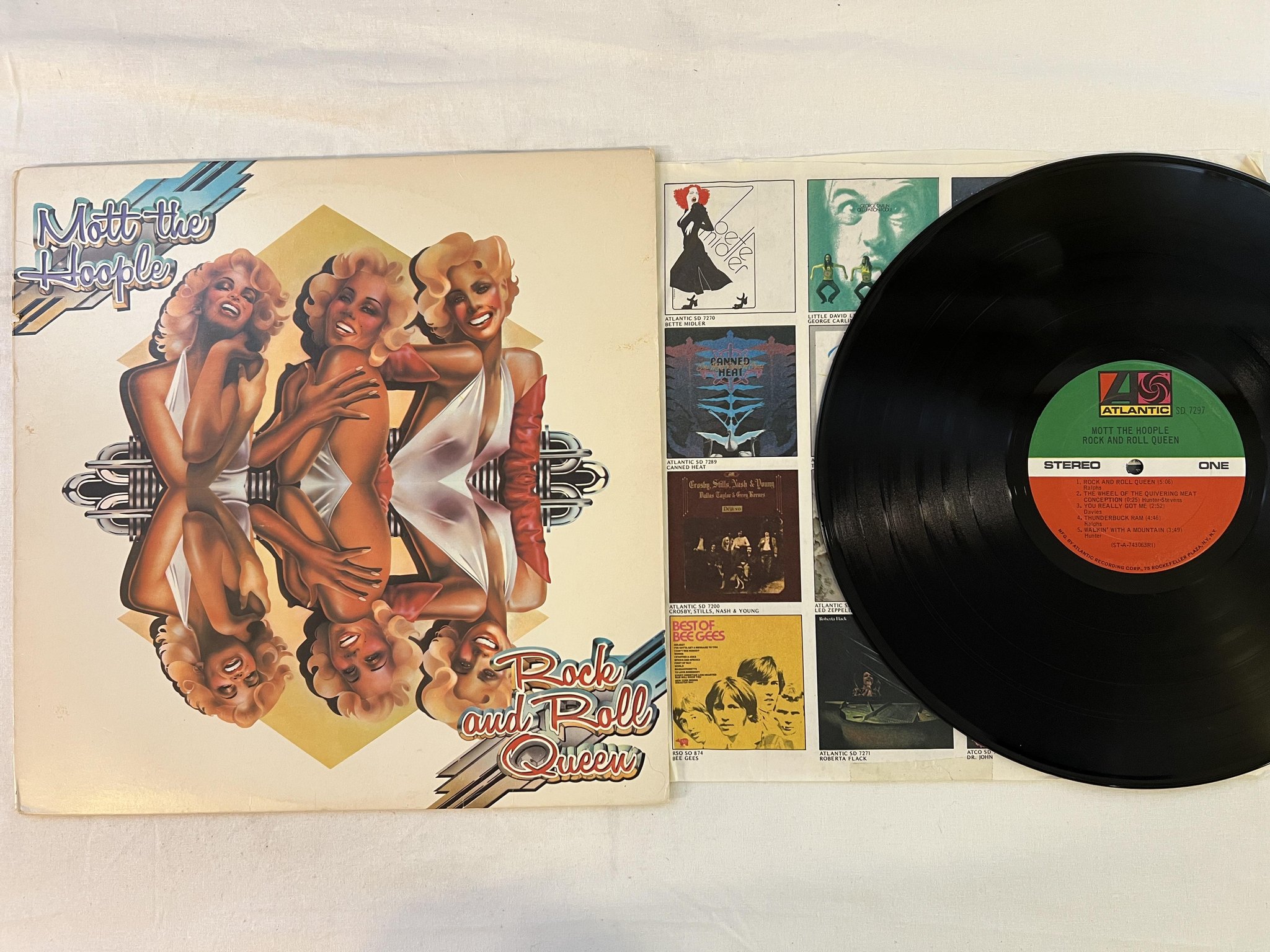 Omslagsbild för skivan MOTT THE HOOPLE rock and roll queen LP -74 US ATLANTIC SD 7297