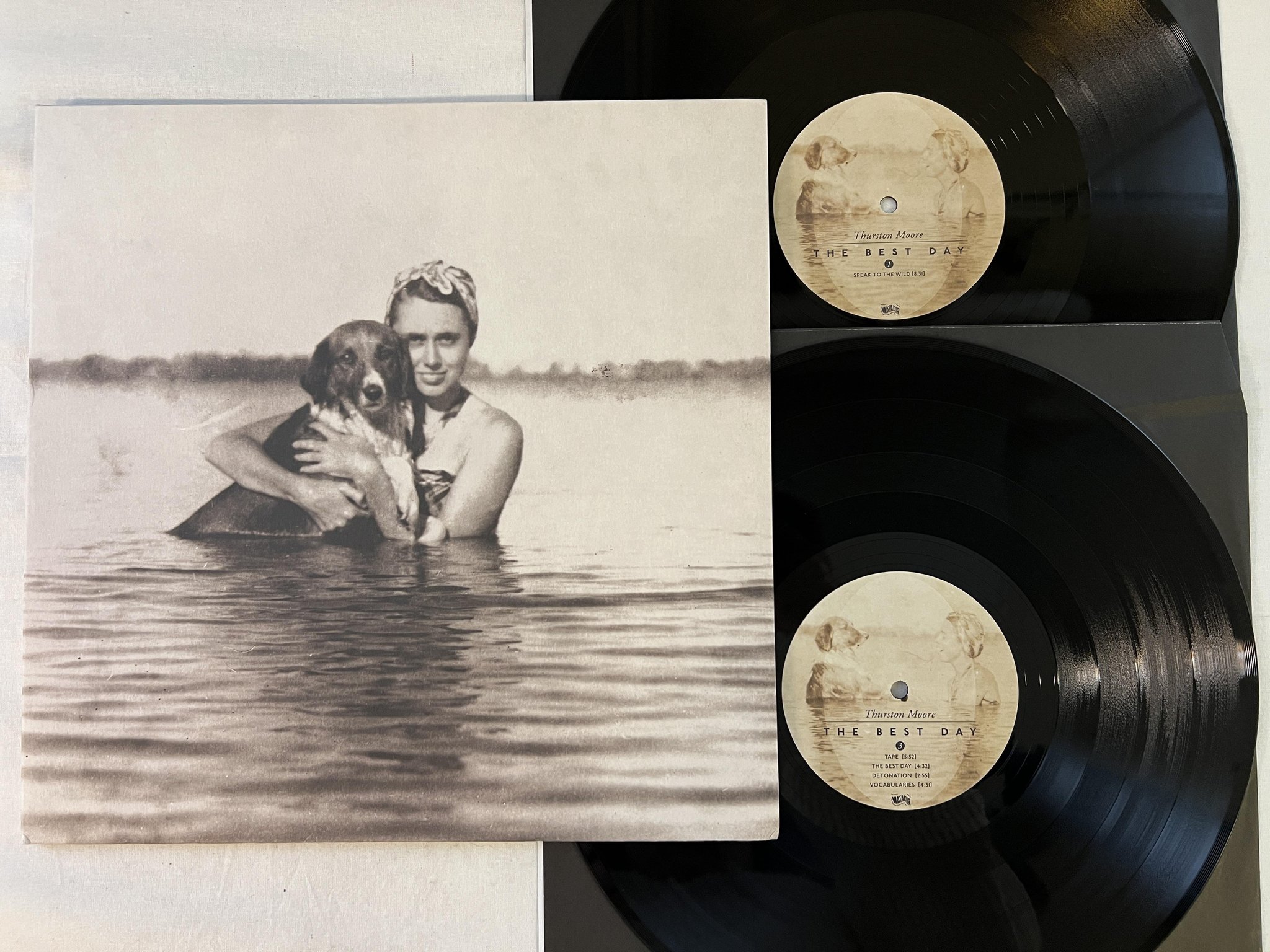 Omslagsbild för skivan THURSTON MOORE The Best Day 2xLP 2014 MATADOR OLE 1062-1