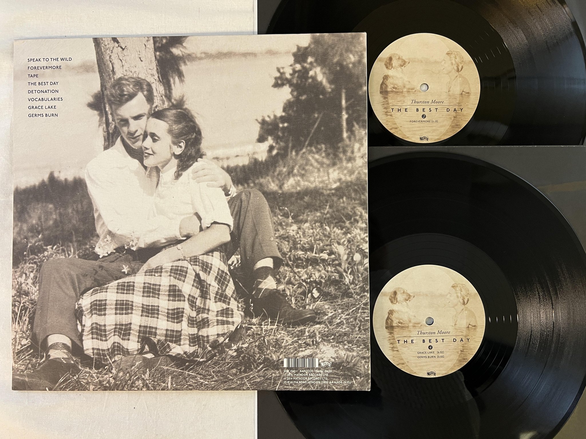 Omslagsbild för skivan THURSTON MOORE The Best Day 2xLP 2014 MATADOR OLE 1062-1