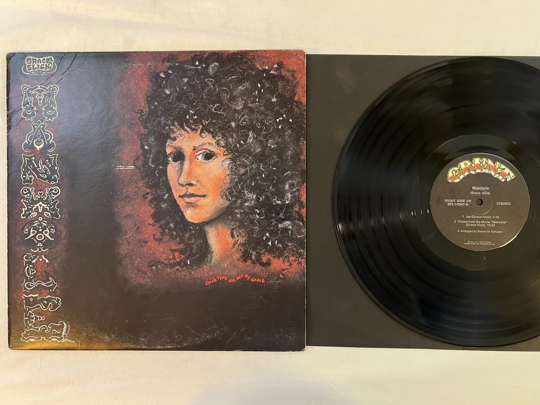Omslagsbild för skivan GRACE SLICK manhole LP -73 US GRUNT BFL1-0347