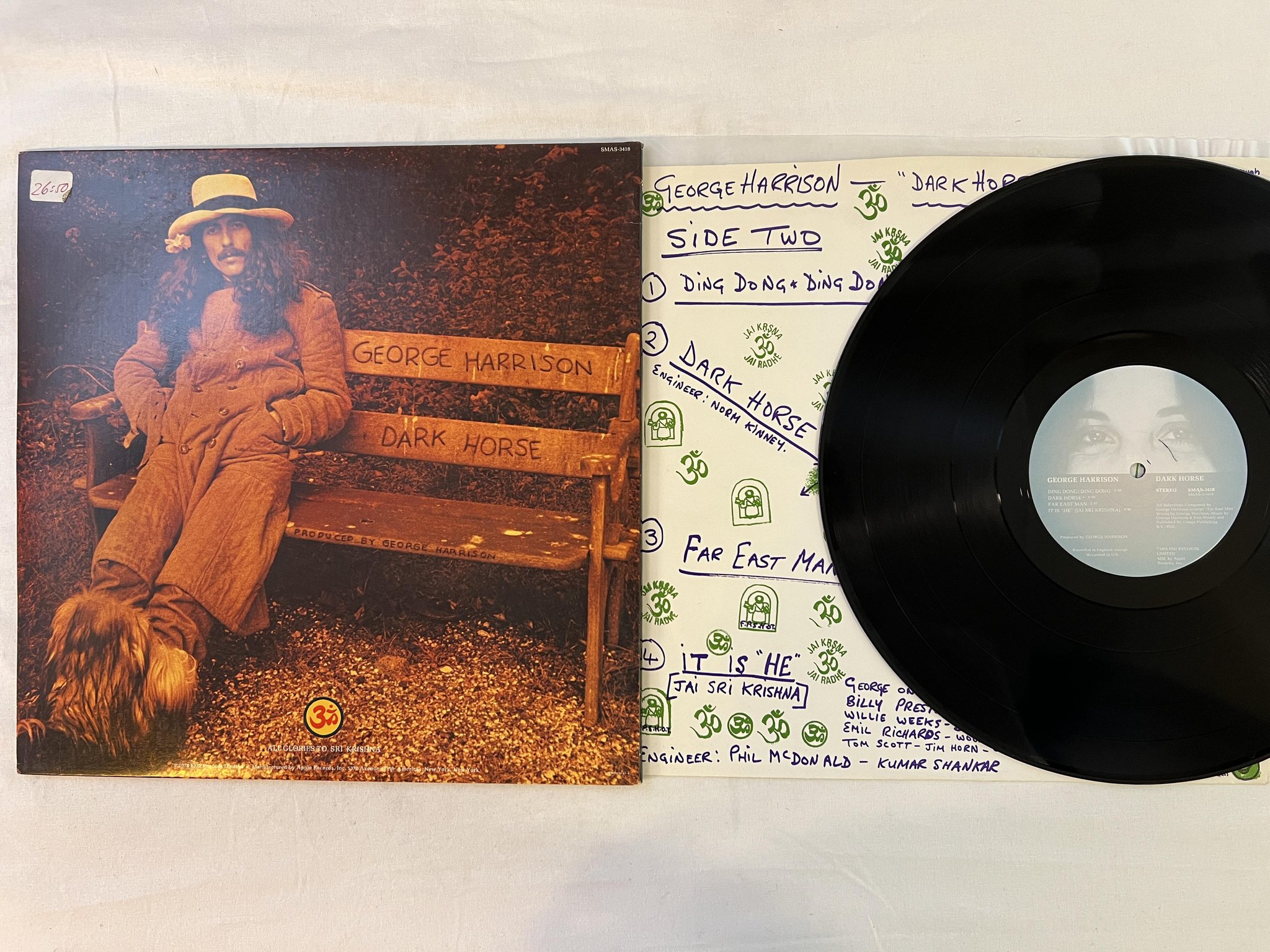 Omslagsbild för skivan GEORGE HARRISON dark horse LP -74 US EMI SMAS-3418
