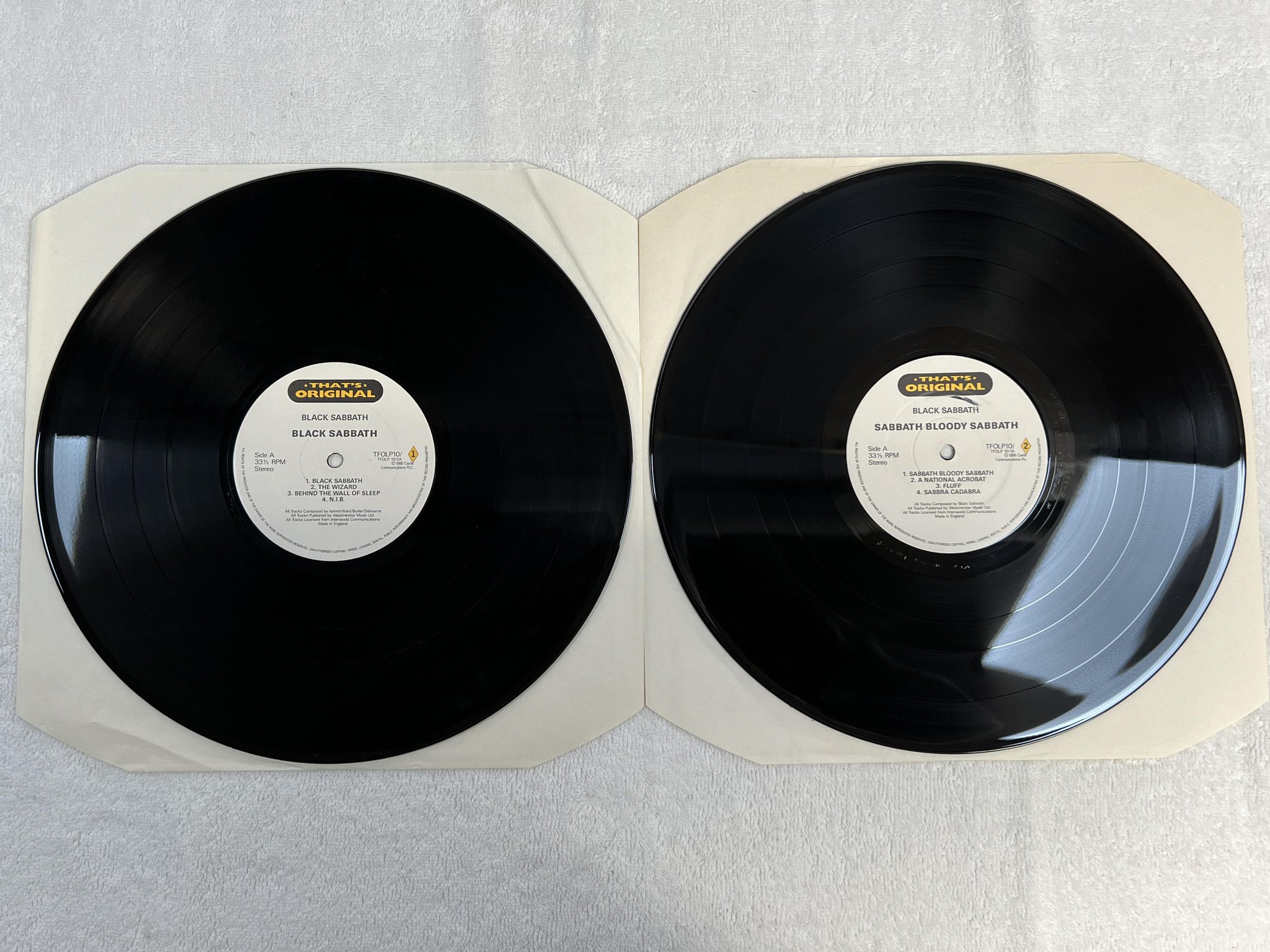 Omslagsbild för skivan BLACK SABBATH 2 GREAT ALBUMS FOR THE PRICE OF ONE 2xLP -88 UK CASTLE TFOLP 10