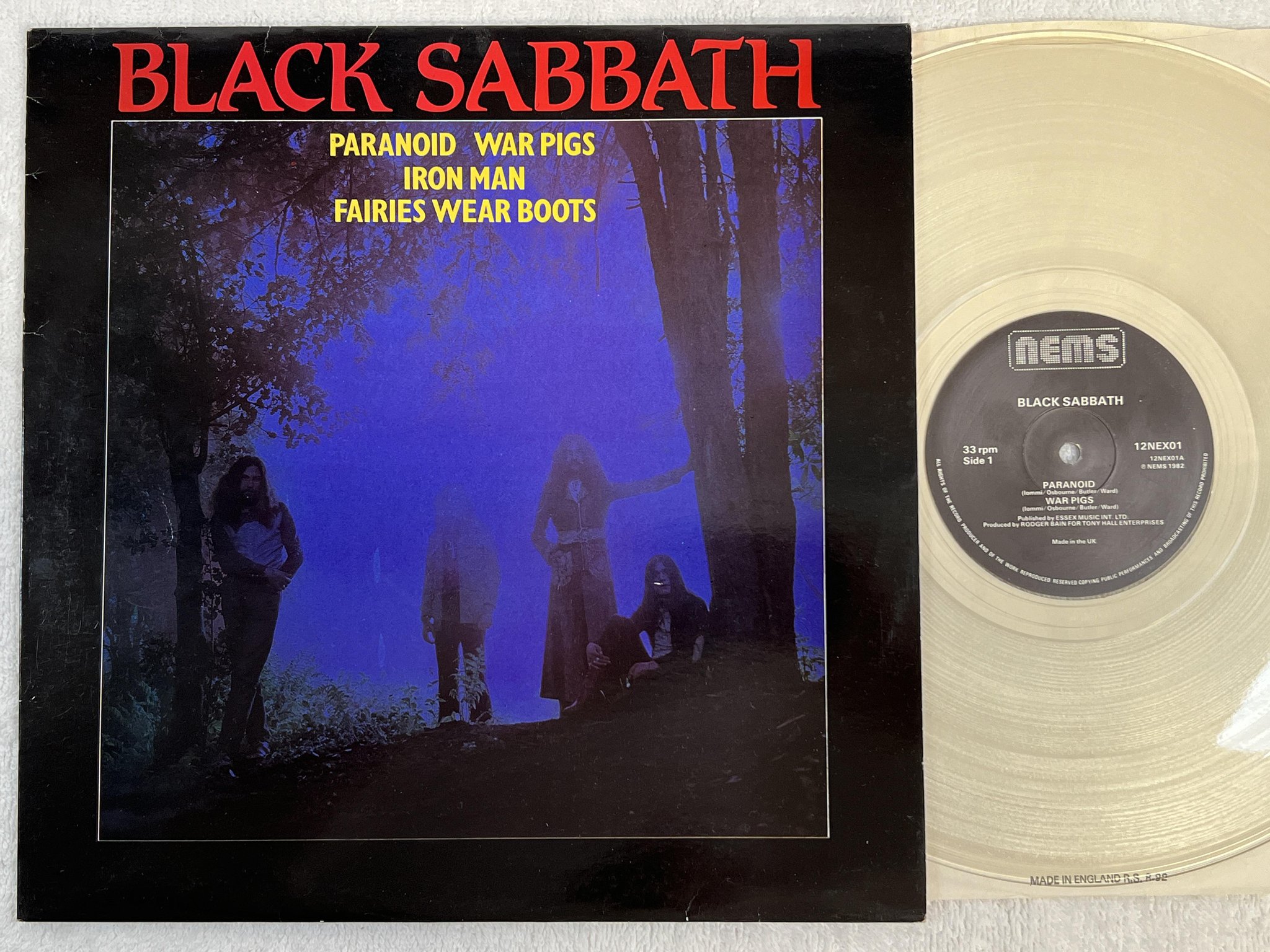 Omslagsbild för skivan BLACK SABBATH paranoid 12"EP -82 UK NEMS 12NEX01 ** CLEAR VINYL **