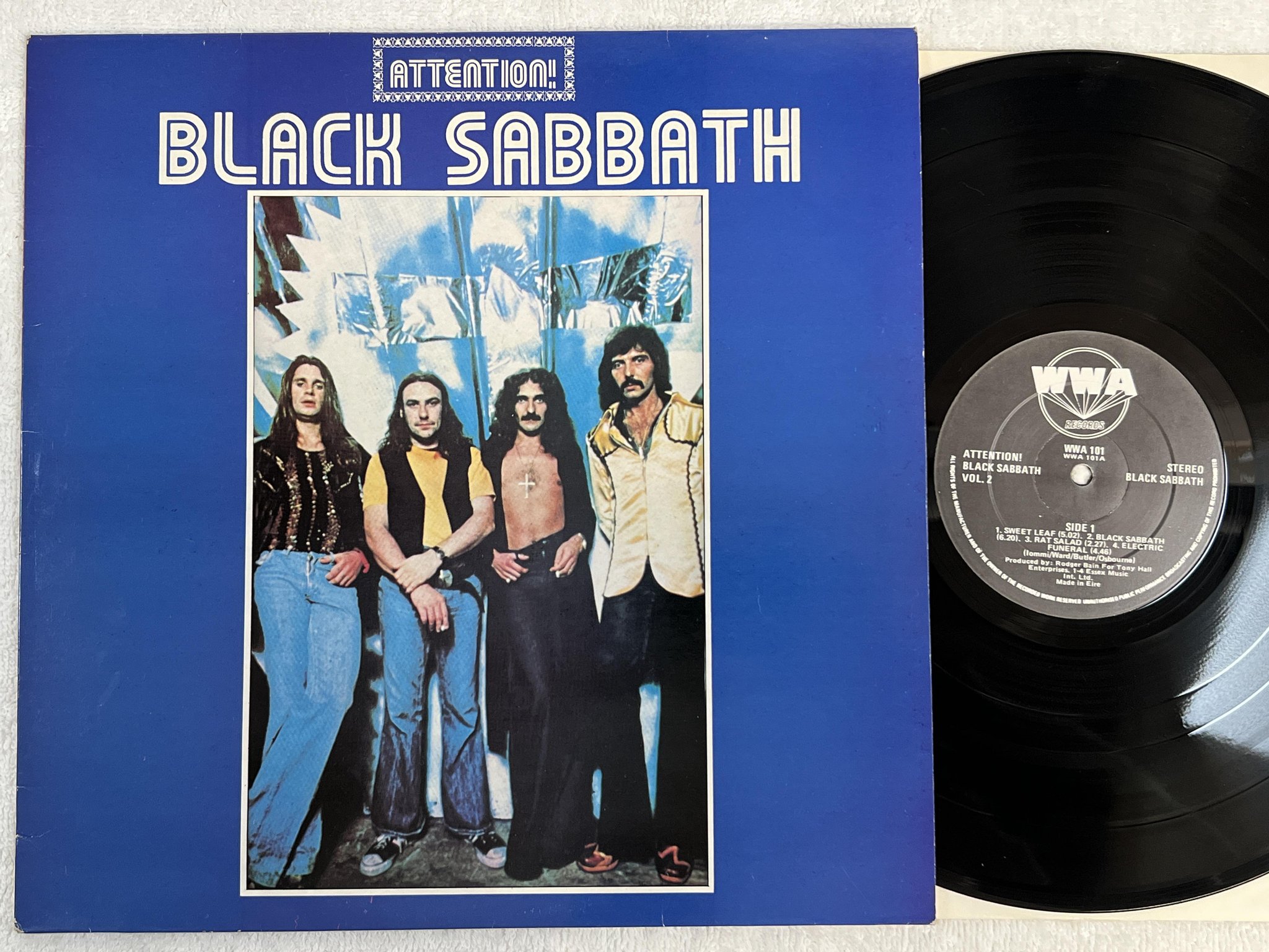 Omslagsbild för skivan BLACK SABBATH Attention! Black Sabbath Volume Two LP -75 UK WWA 101