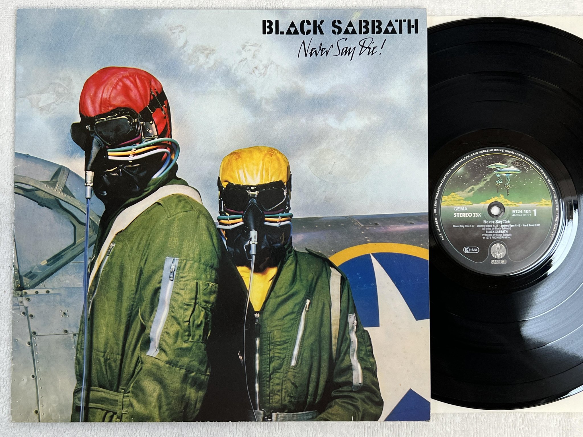 Omslagsbild för skivan BLACK SABBATH never say die LP -78 Ger VERTIGO 9124 101