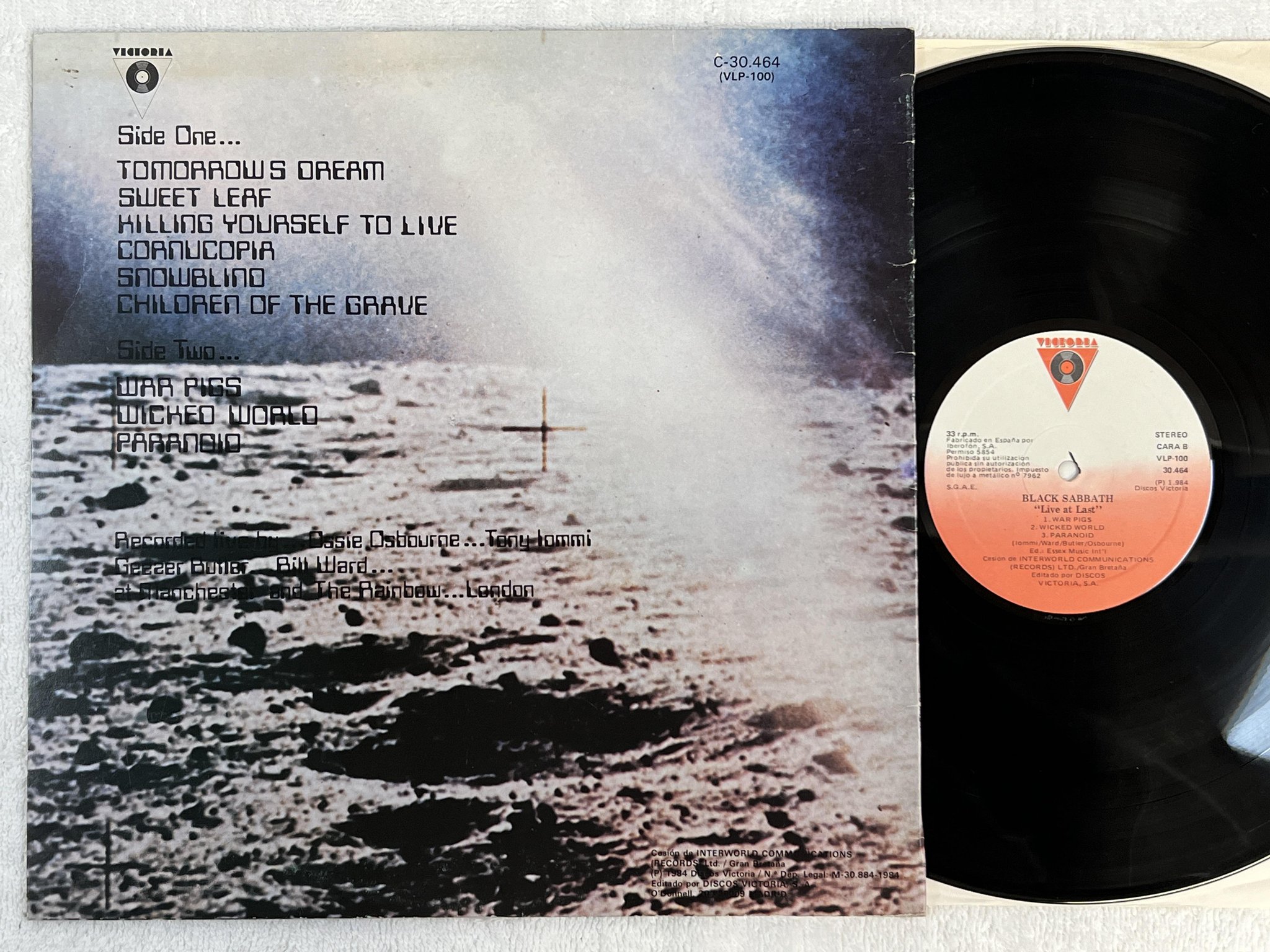 Omslagsbild för skivan BLACK SABBATH live at last LP -84 Spain VICTORIA C-30.464