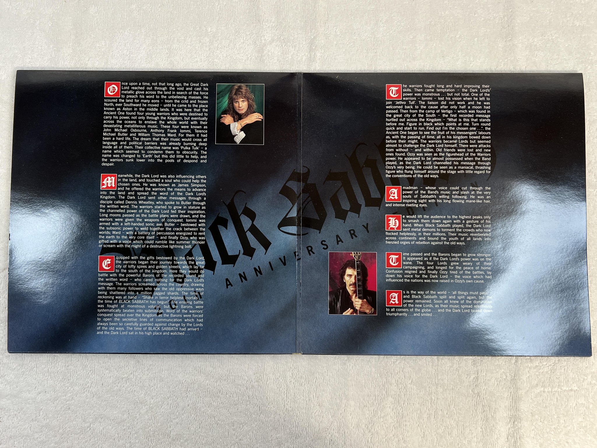 Omslagsbild för skivan BLACK SABBATH Backtrackin' 2xLP -89 UK MASTERPIECE MUSIC TRKLP 103