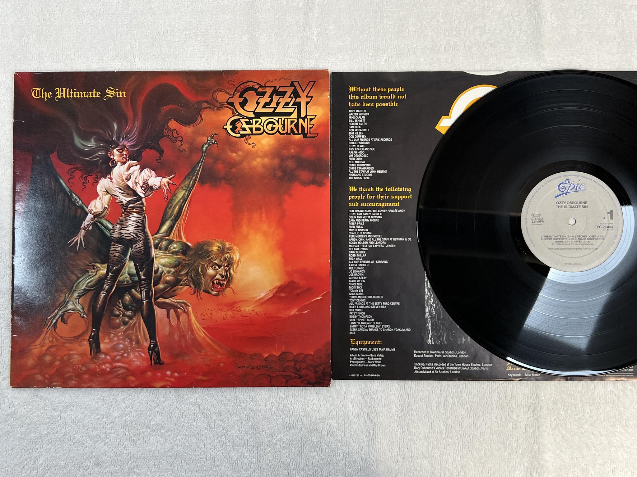 Omslagsbild för skivan OZZY OSBOURNE the ultimate sin LP -86 Hol EPIC EPC 26404