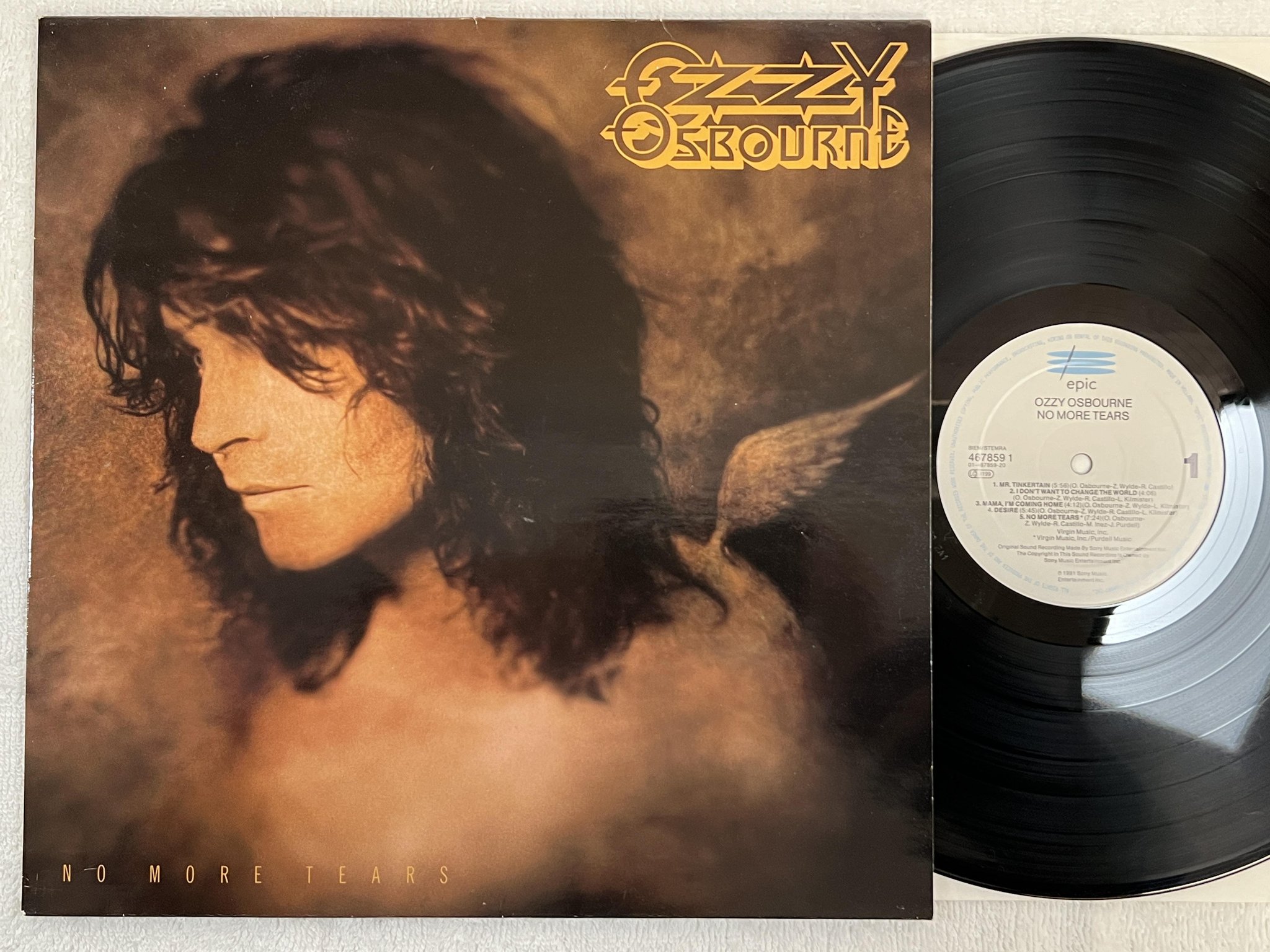 Omslagsbild för skivan OZZY OSBOURNE no more tears LP -91 Hol EPIC 4678591 ** RARE **