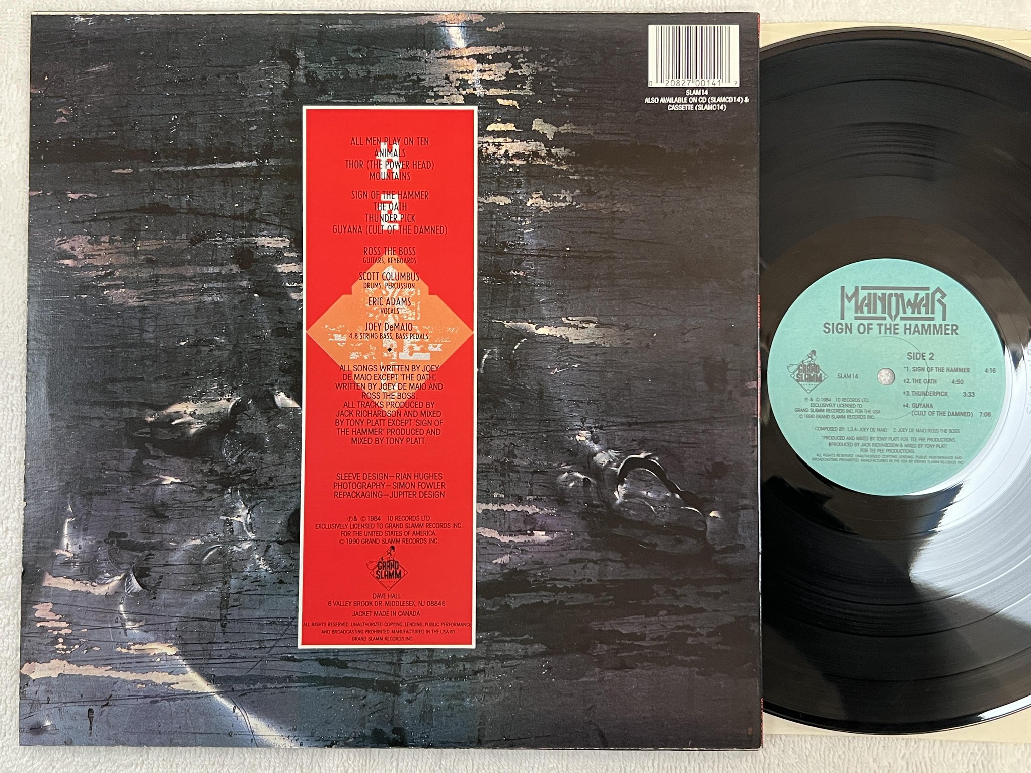 Omslagsbild för skivan MANOWAR Sign Of The Hammer LP -90 US grand slamm SLAM14