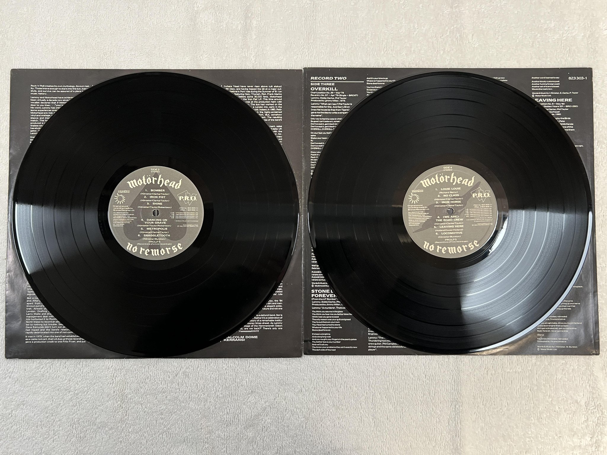 Omslagsbild för skivan MOTÖRHEAD No Remorse 2xLP -84 UK BRONZE MOTOR 1 *** rare leather sleeve ***